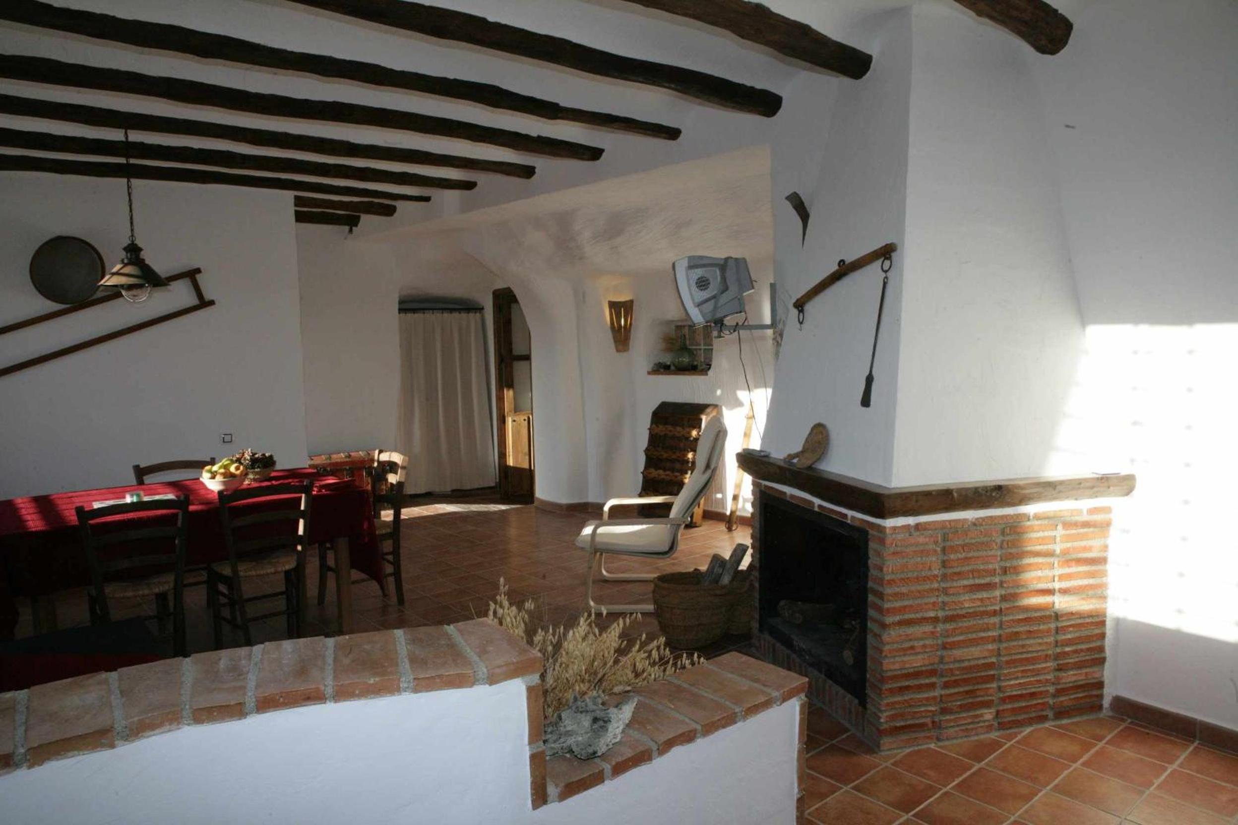 Cave (2 Adults) - Photo 6