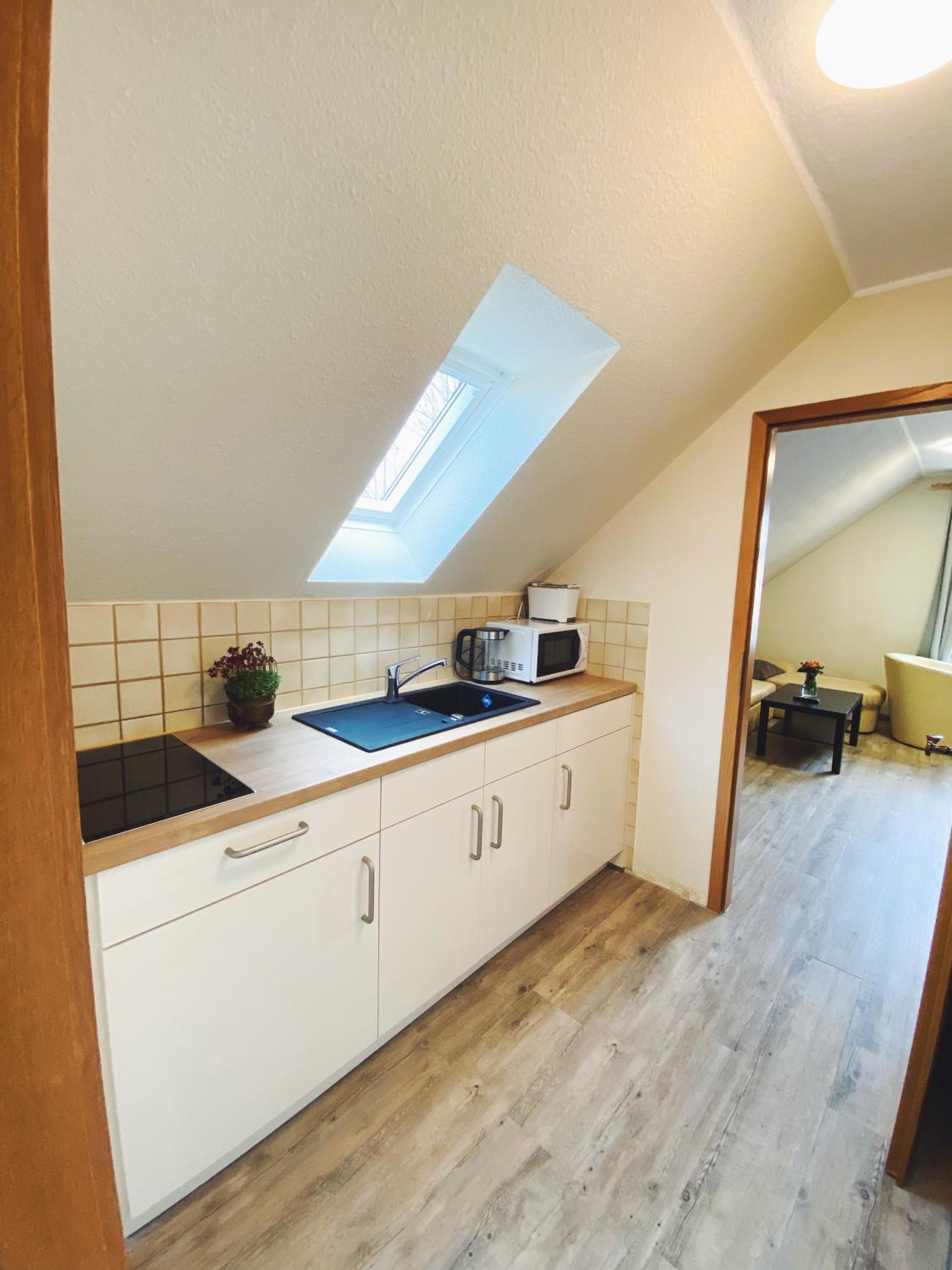 One-Bedroom Apartment - Photo 34