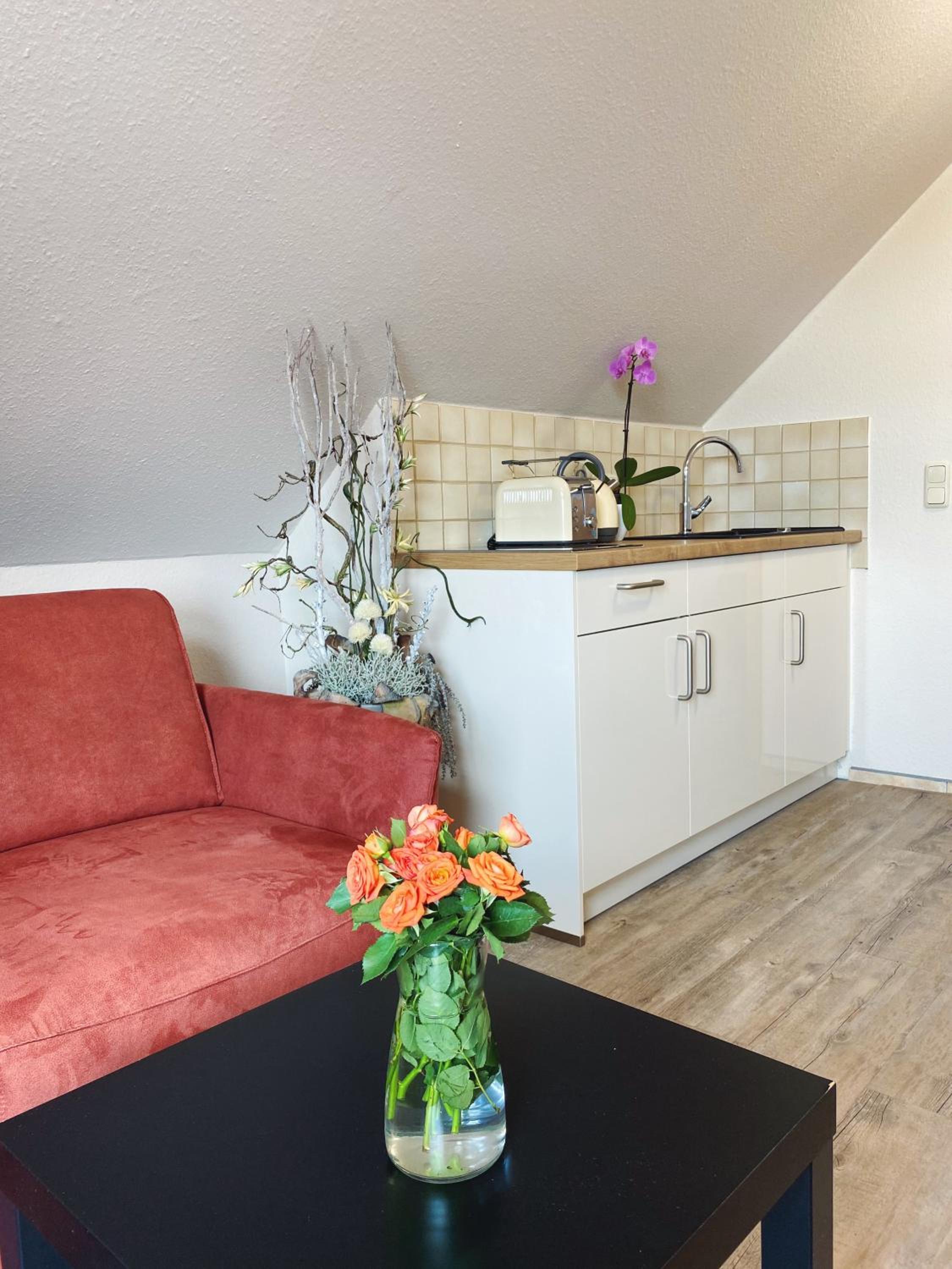 One-Bedroom Apartment - Photo 25