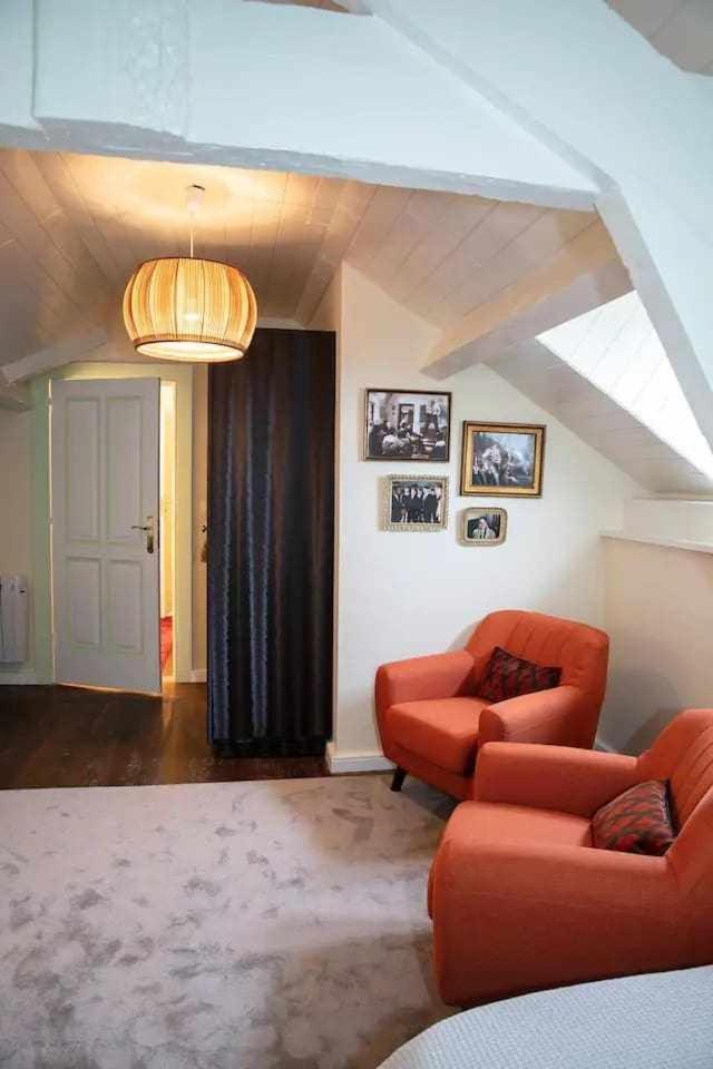 Deluxe Double Room with Balcony and Sea View - Photo 23
