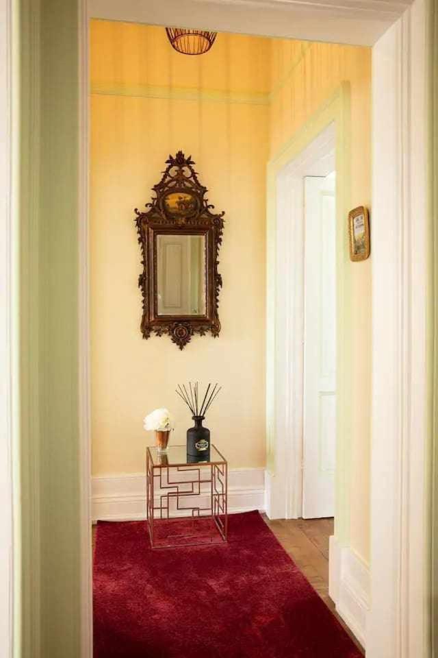 Deluxe Double Room with Balcony and Sea View - Photo 11
