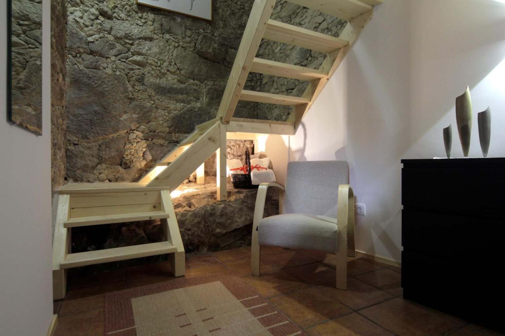 Double Room - Photo 5