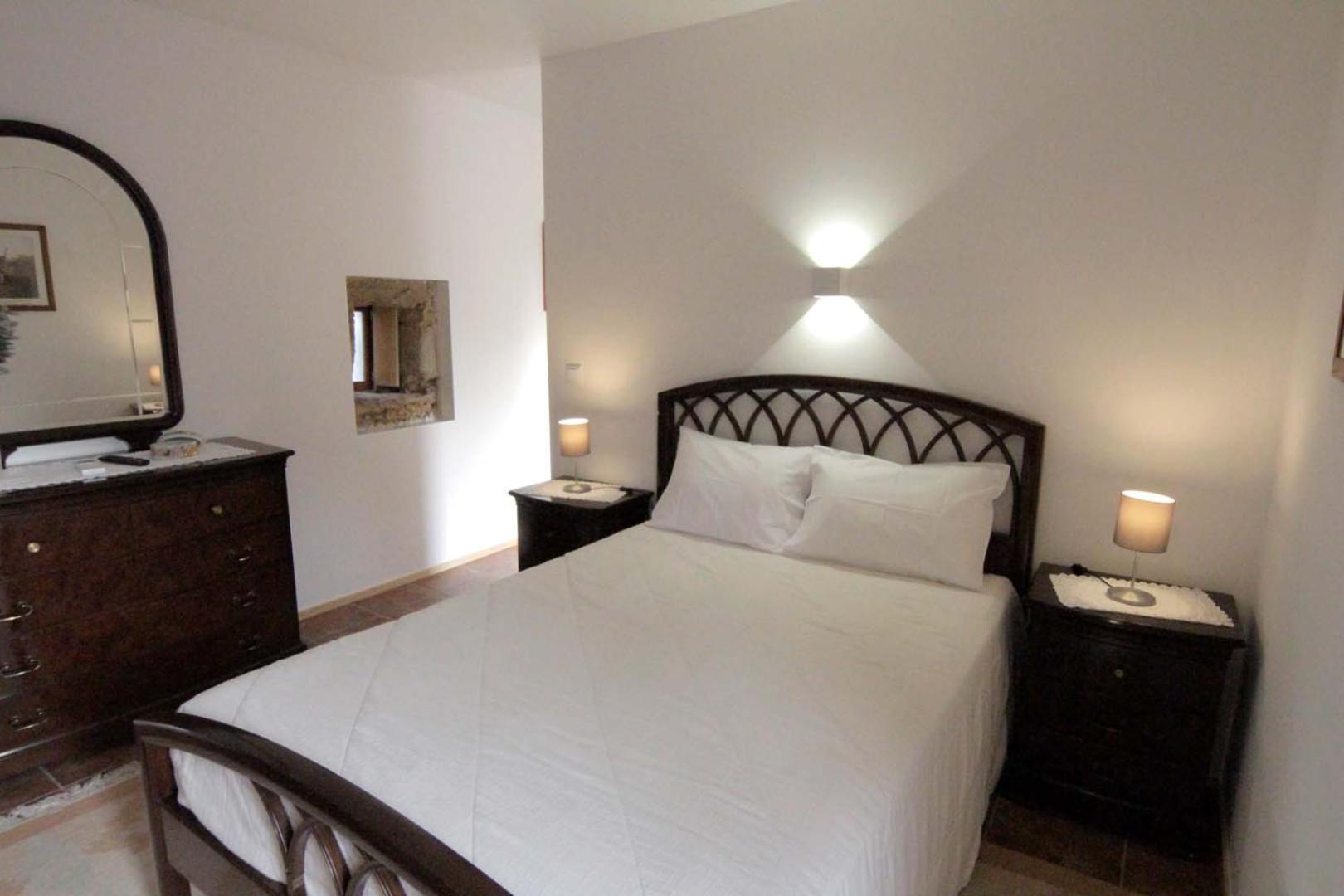 Double Room with Extra Bed - Photo 1