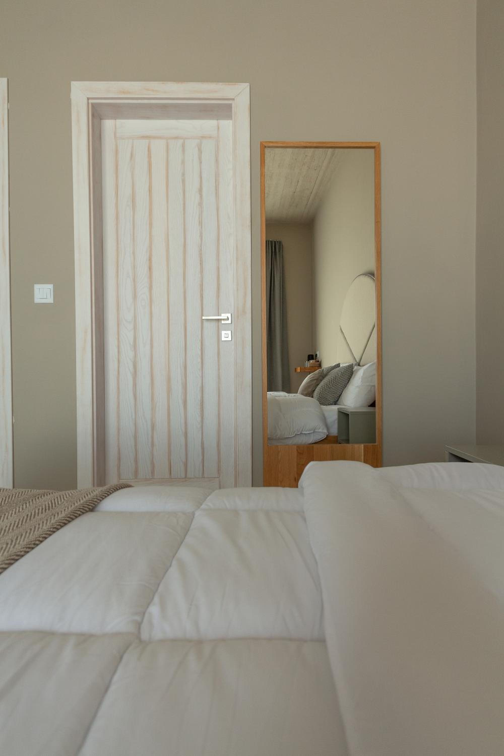 Double Room with Terrace - Photo 5