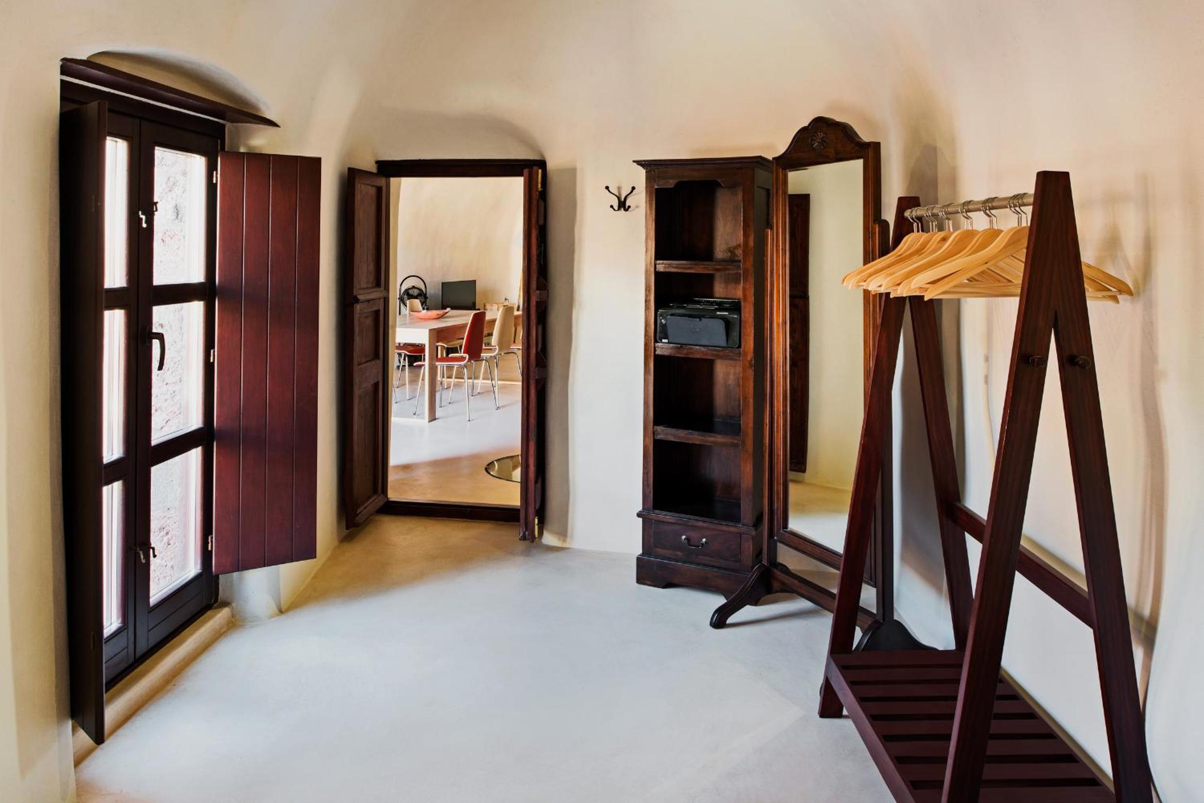 Deluxe Cave Suite photo 3