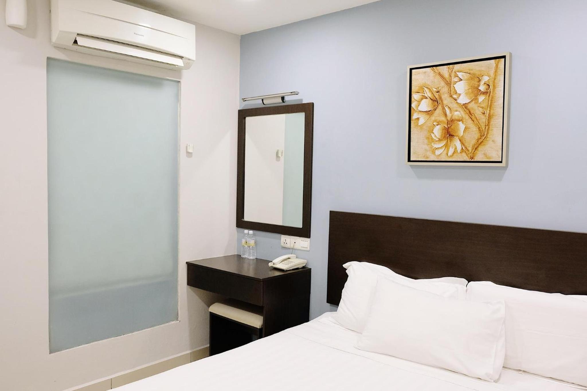 Superior Double Room No Window photo 2