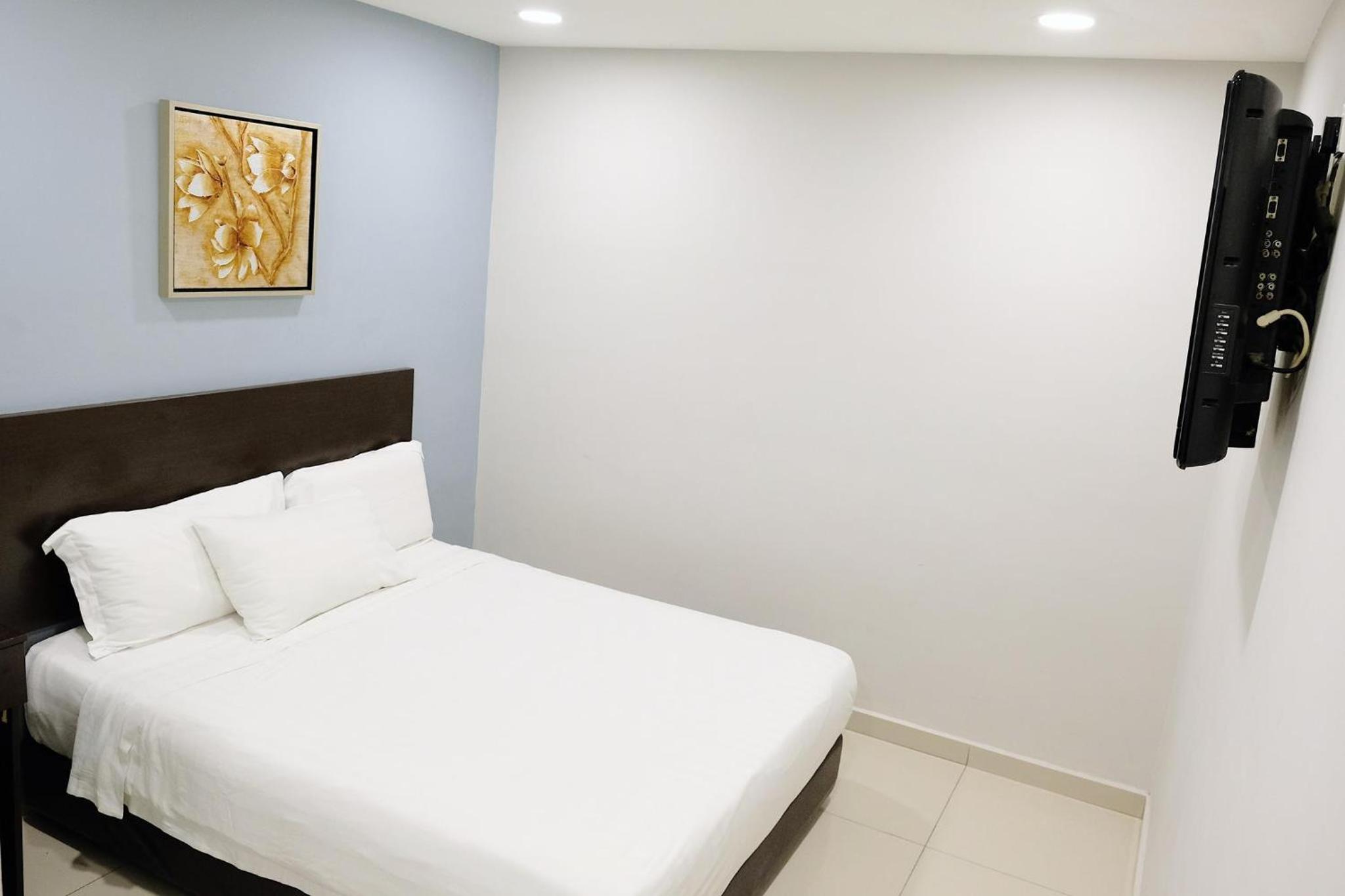 Superior Double Room No Window photo 3