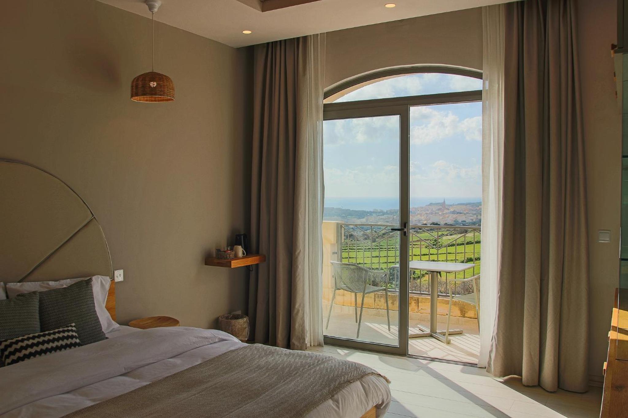 Double Room with Terrace - Photo 4