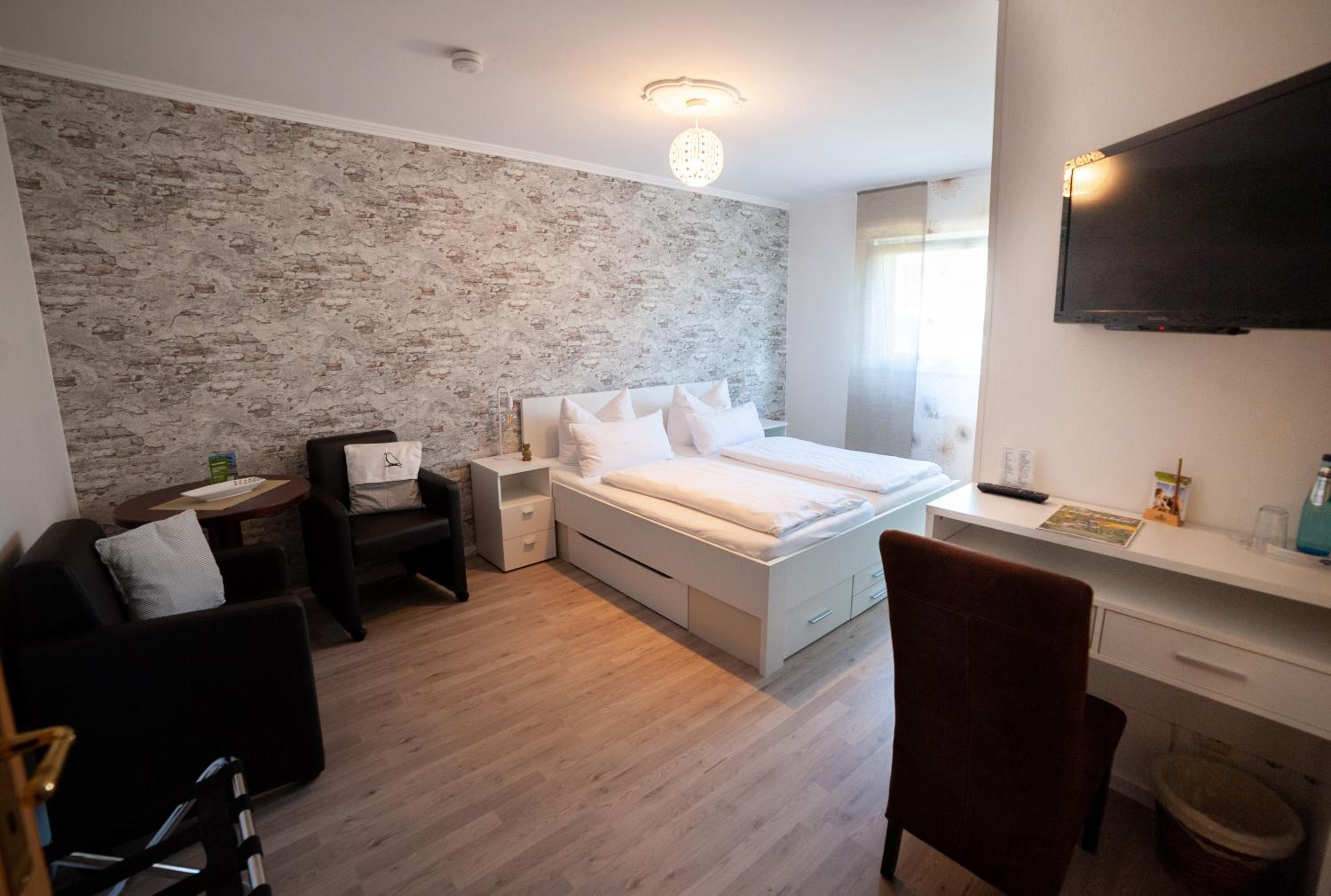Classic Double Room