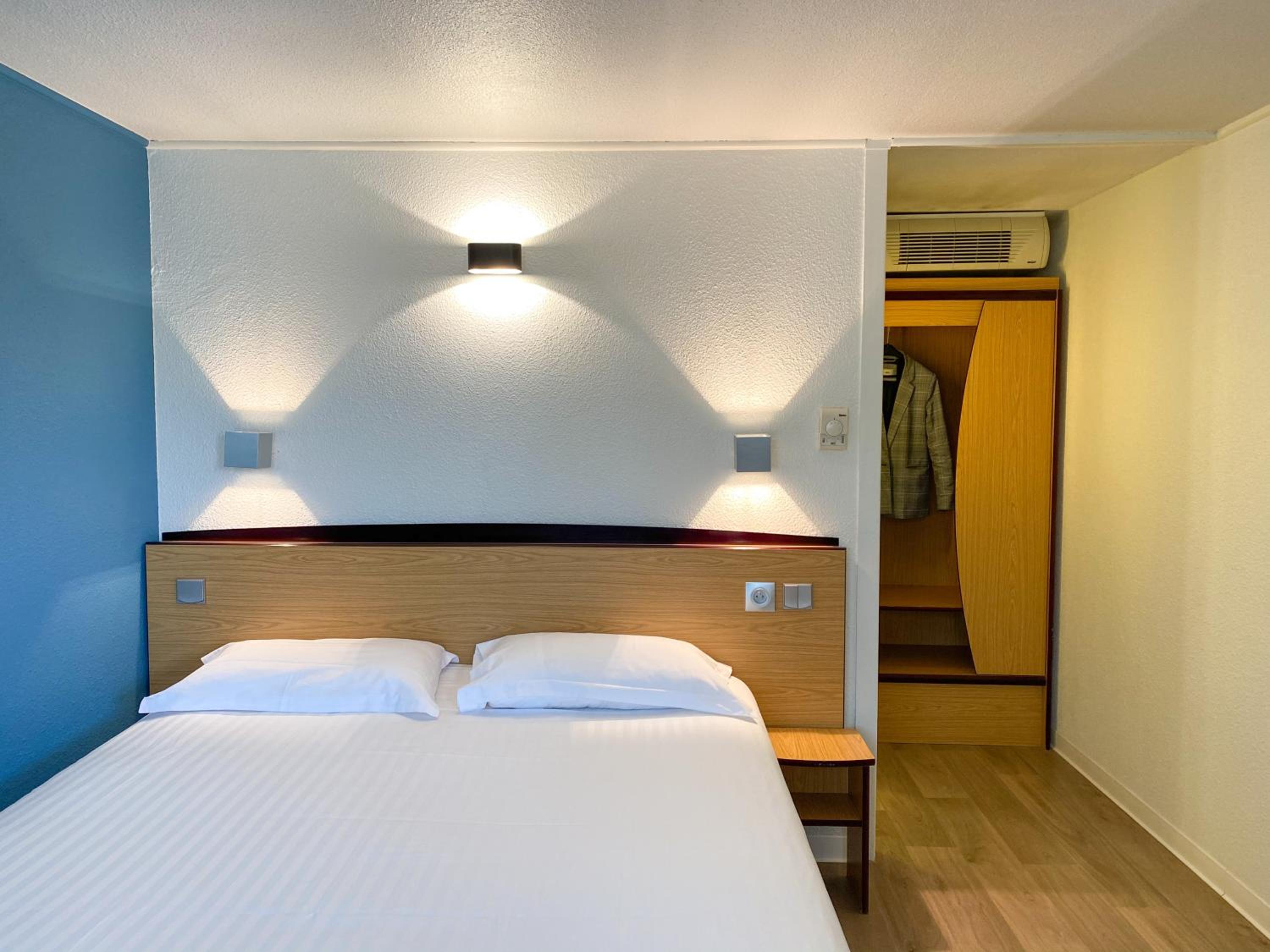 Double Room - Photo 2