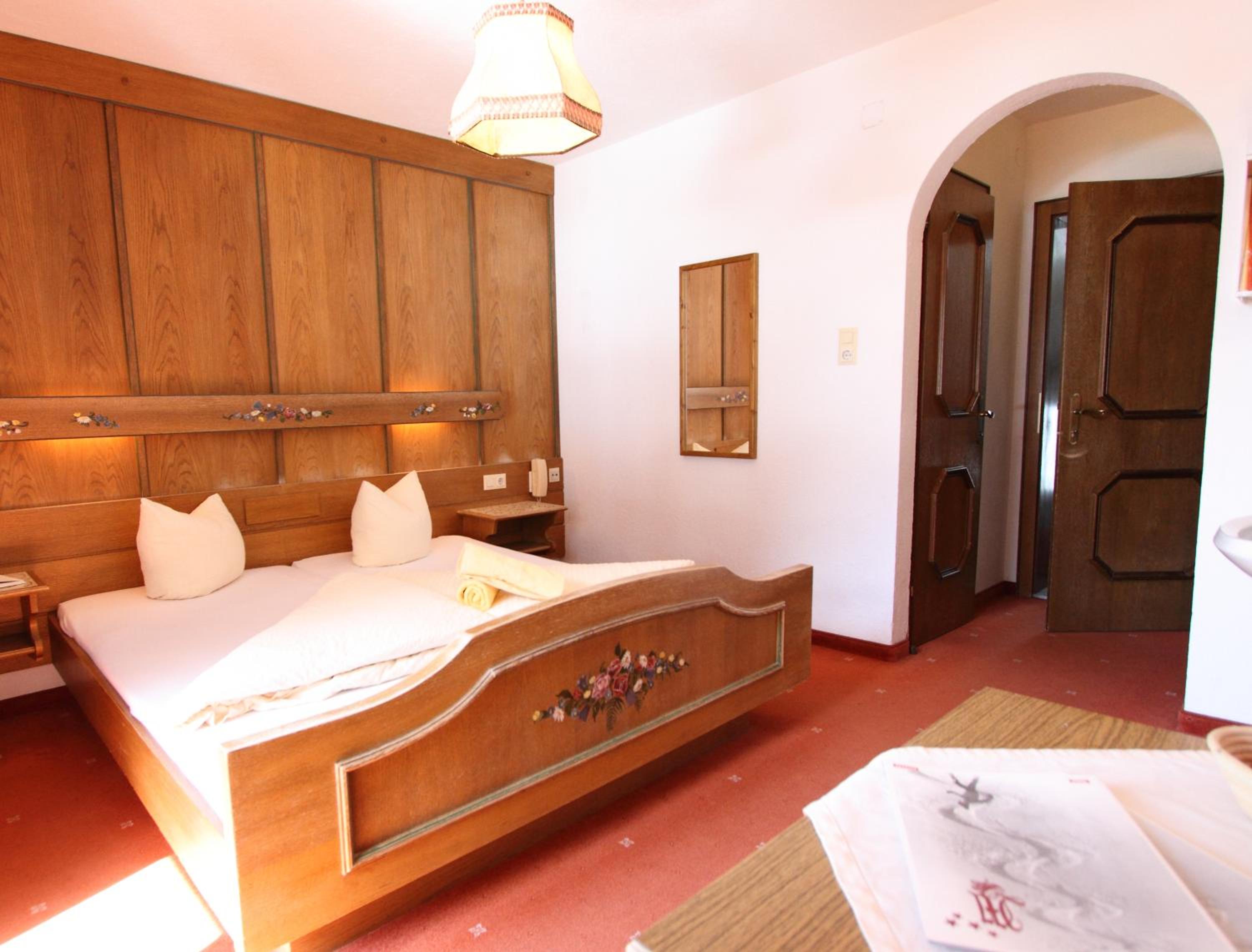 Double Room with Balcony photo 3