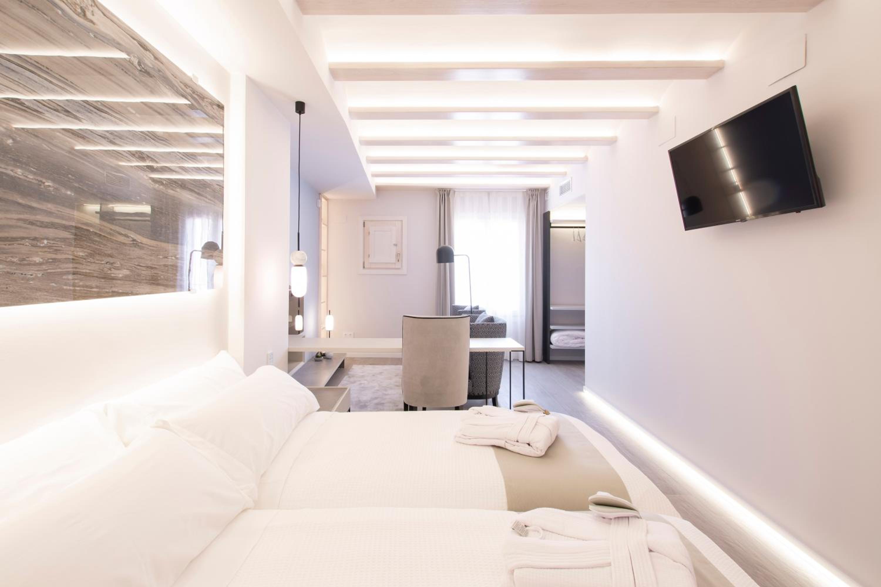 Suite Suite