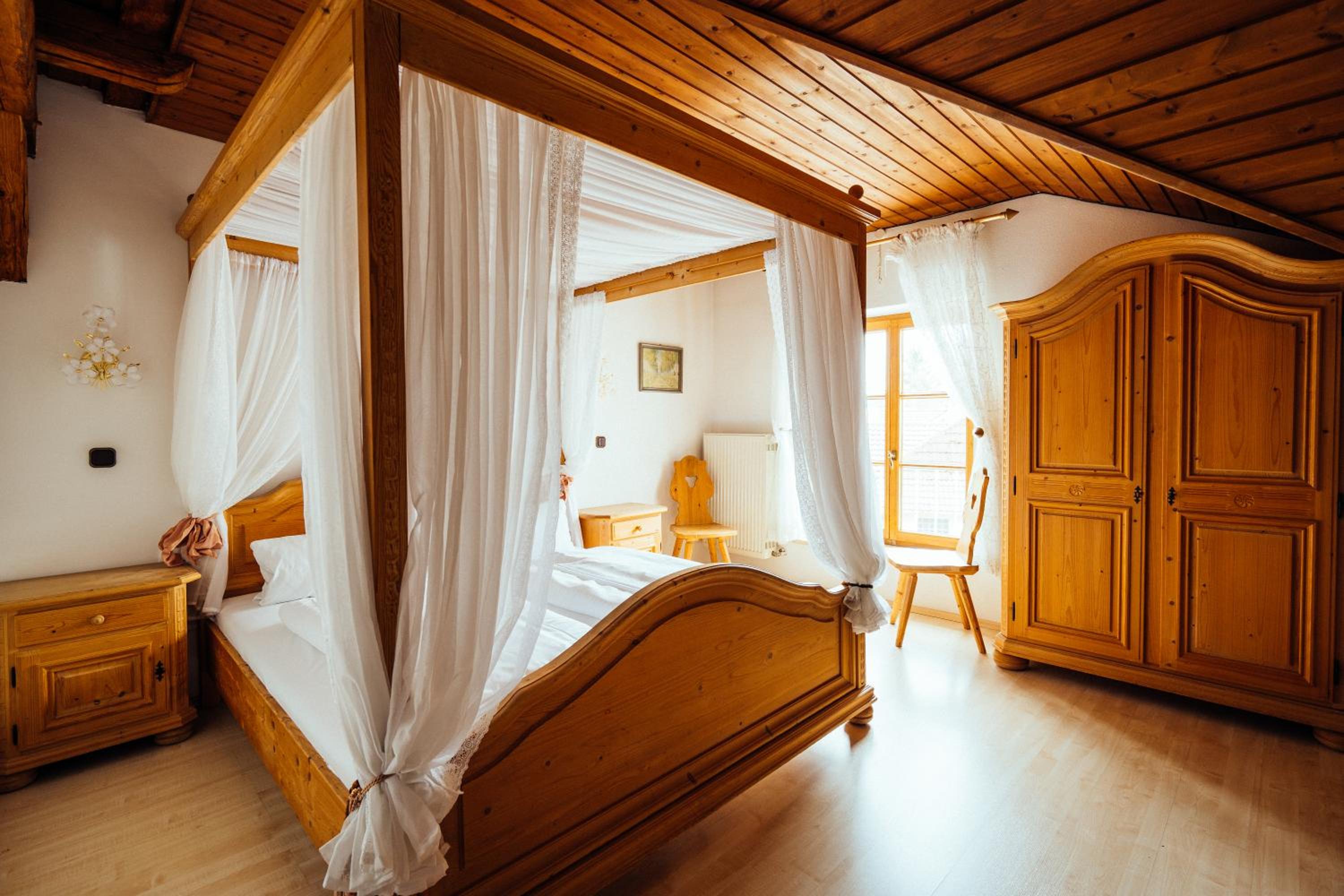 Double Room - Photo 1