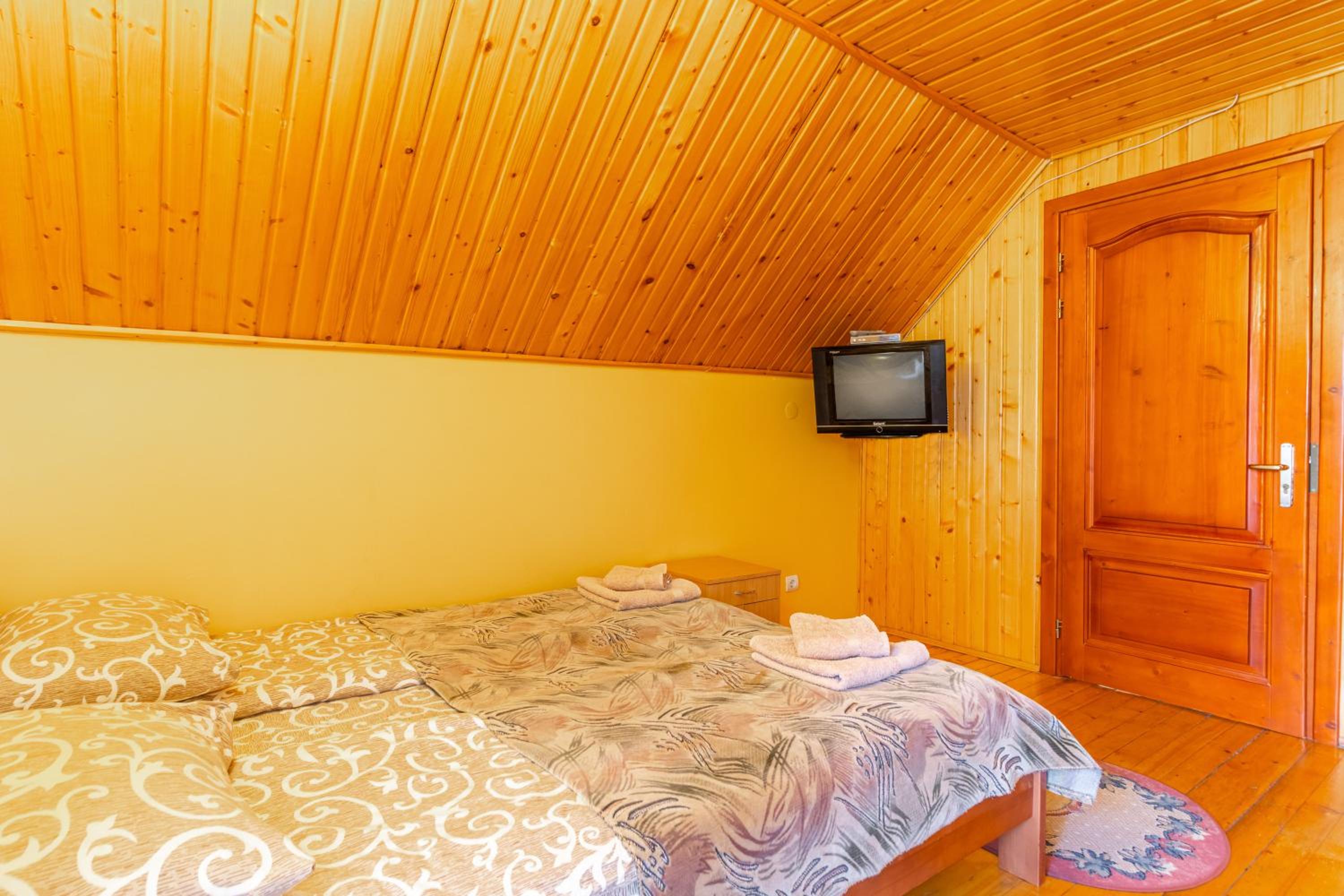 Standard Double Room photo 3
