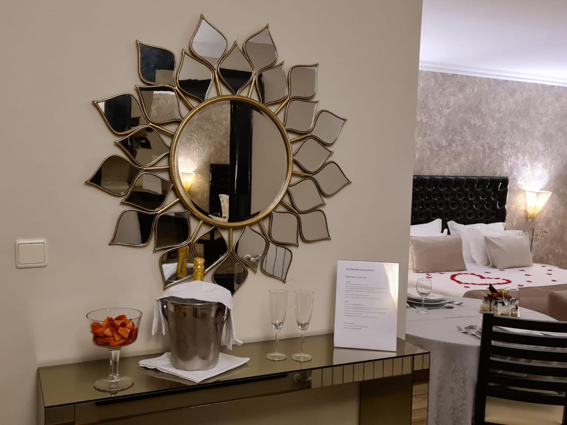 Suite with River View - Photo 5