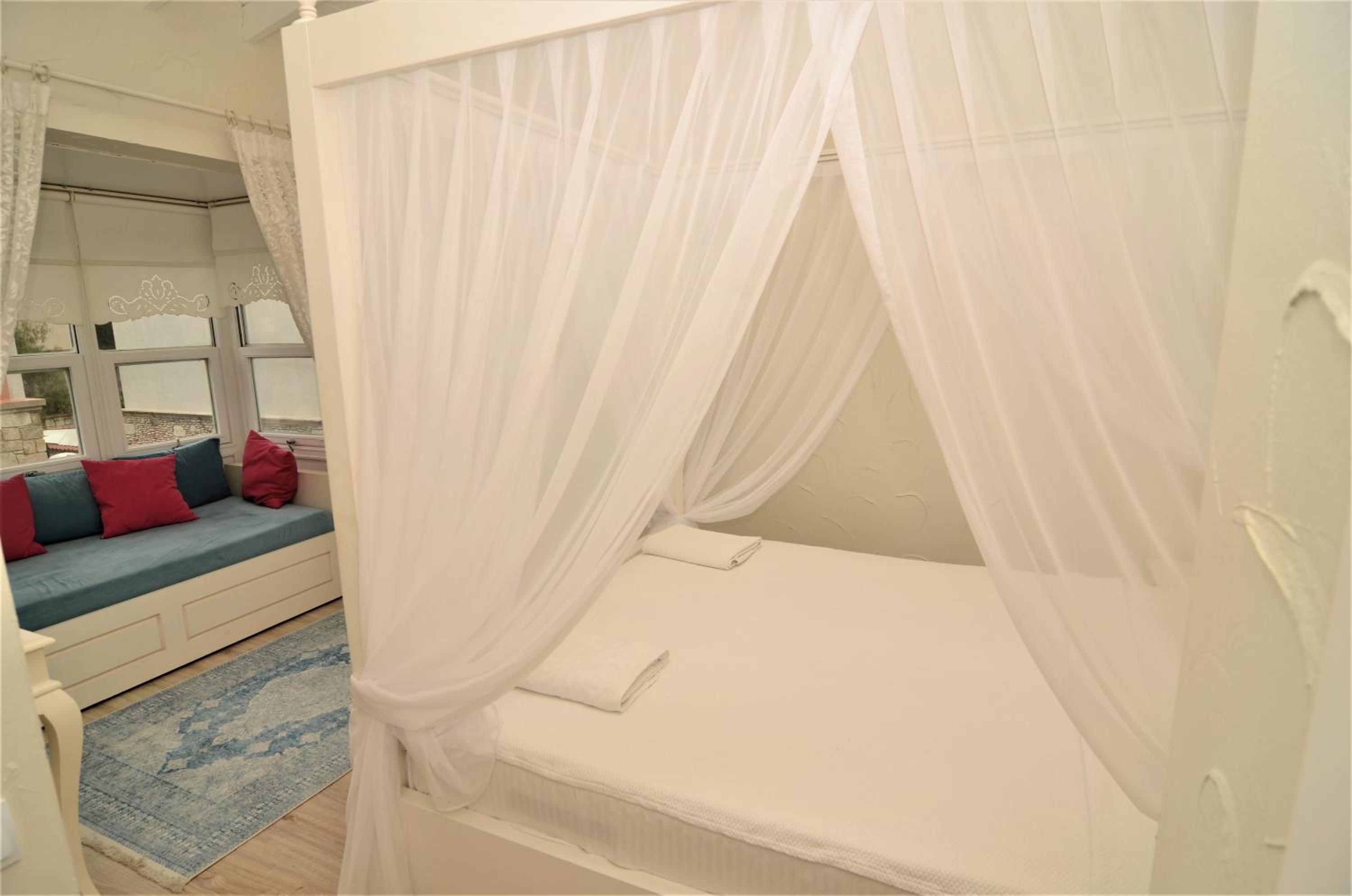 Quadruple Room - Photo 10