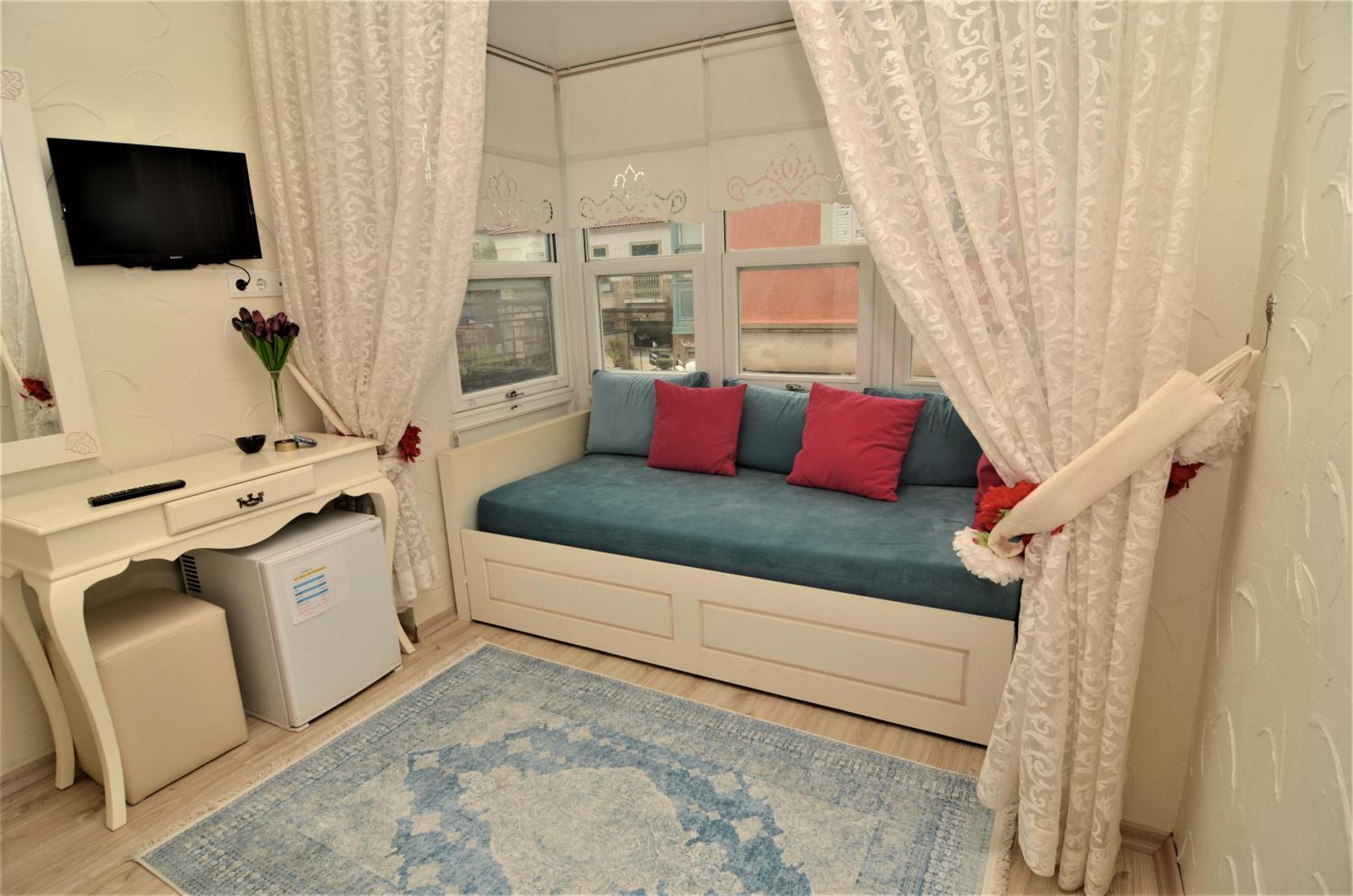Quadruple Room - Photo 5