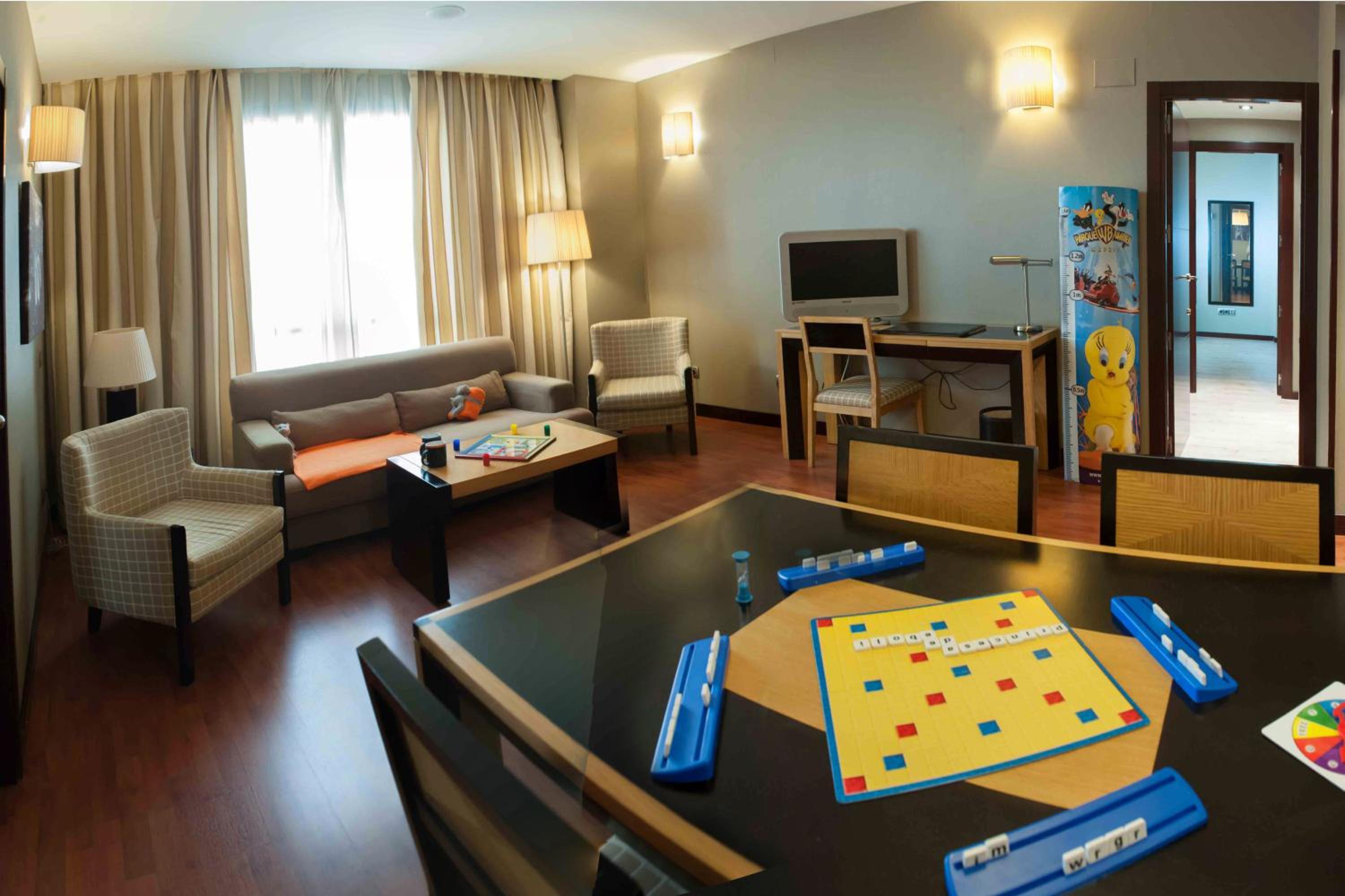 Family 3 Rooms photo 3