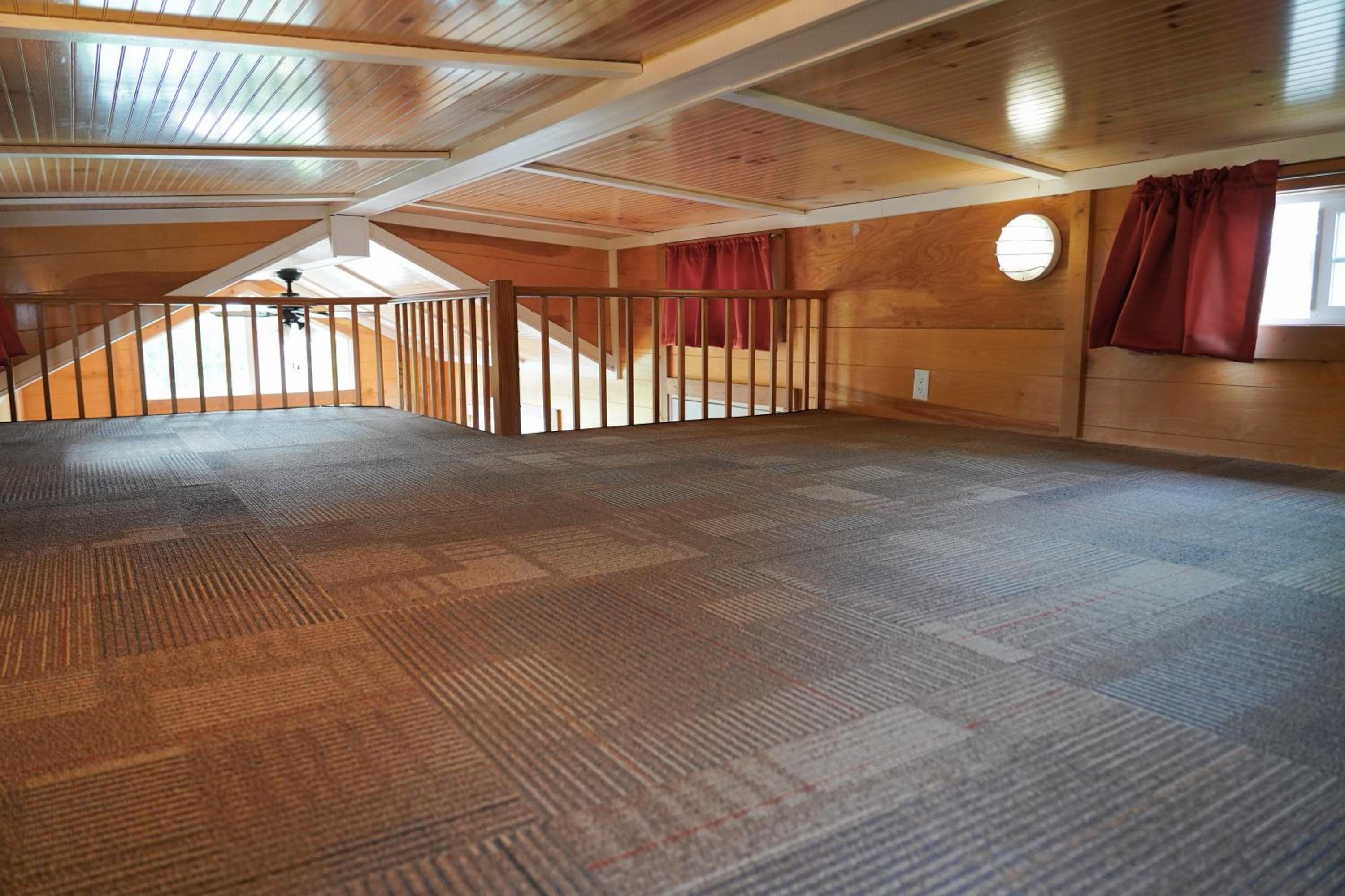 Family Room photo 3