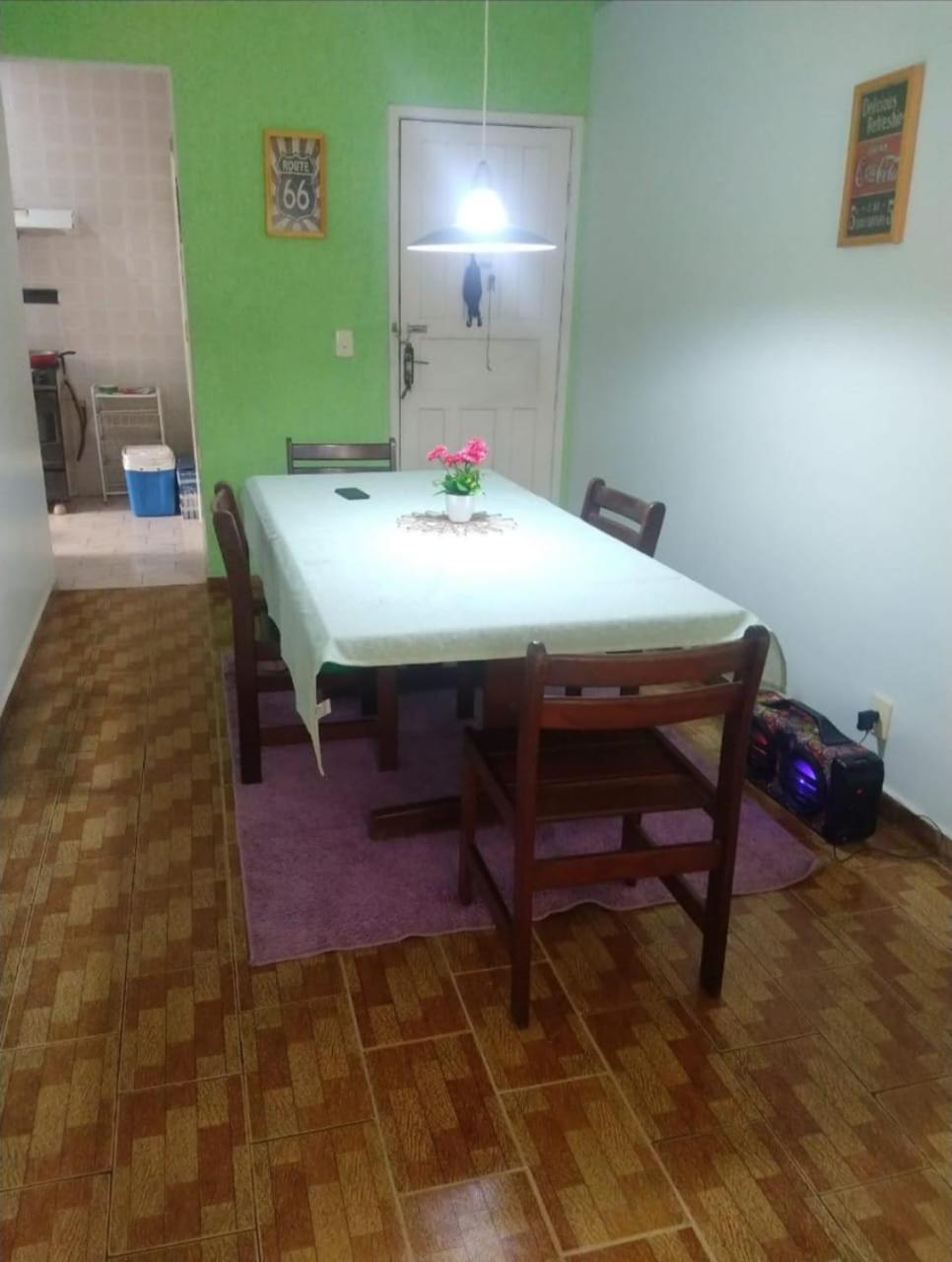 Two-Bedroom Apartment - Photo 32