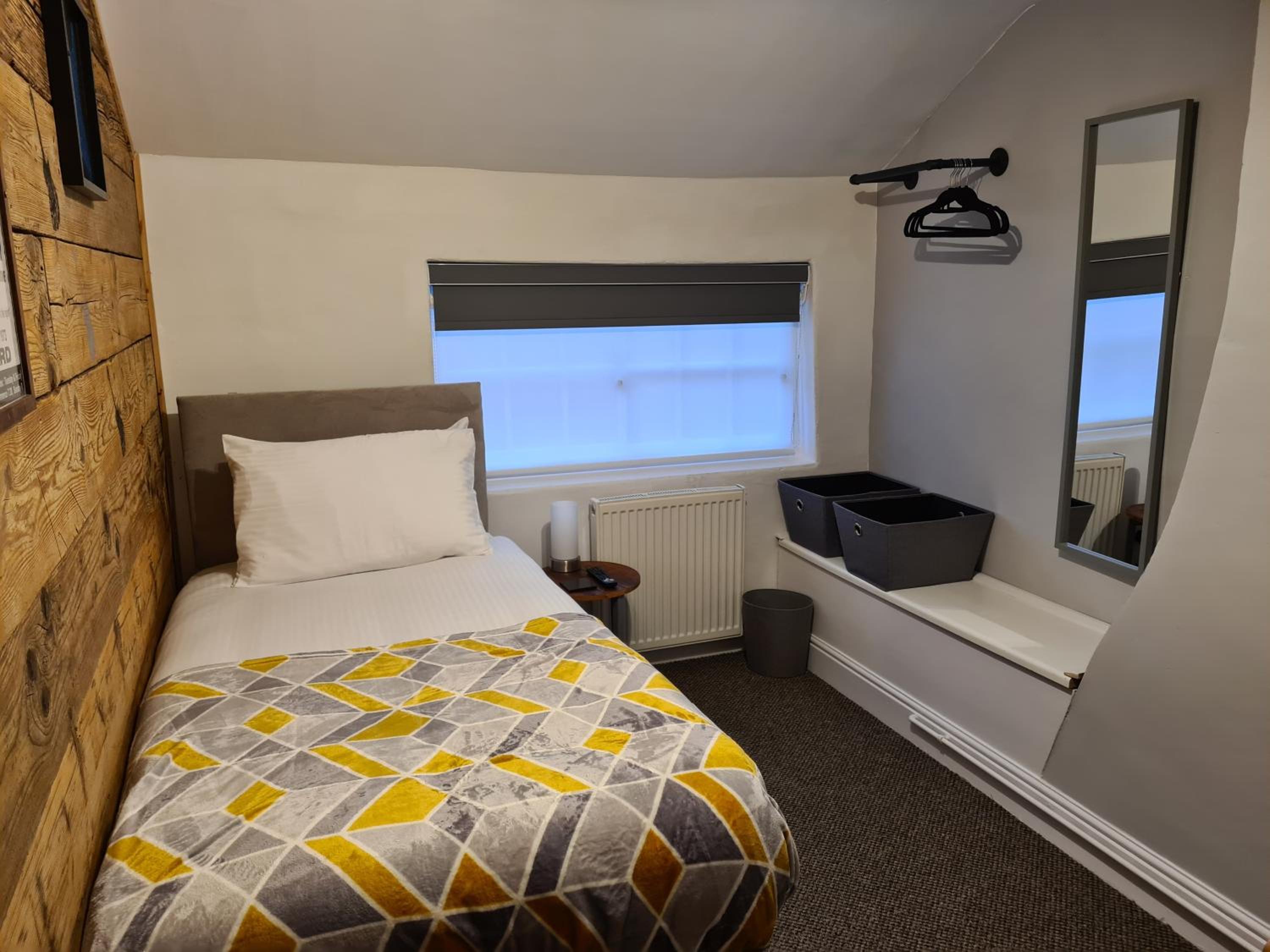 Deluxe Single Room