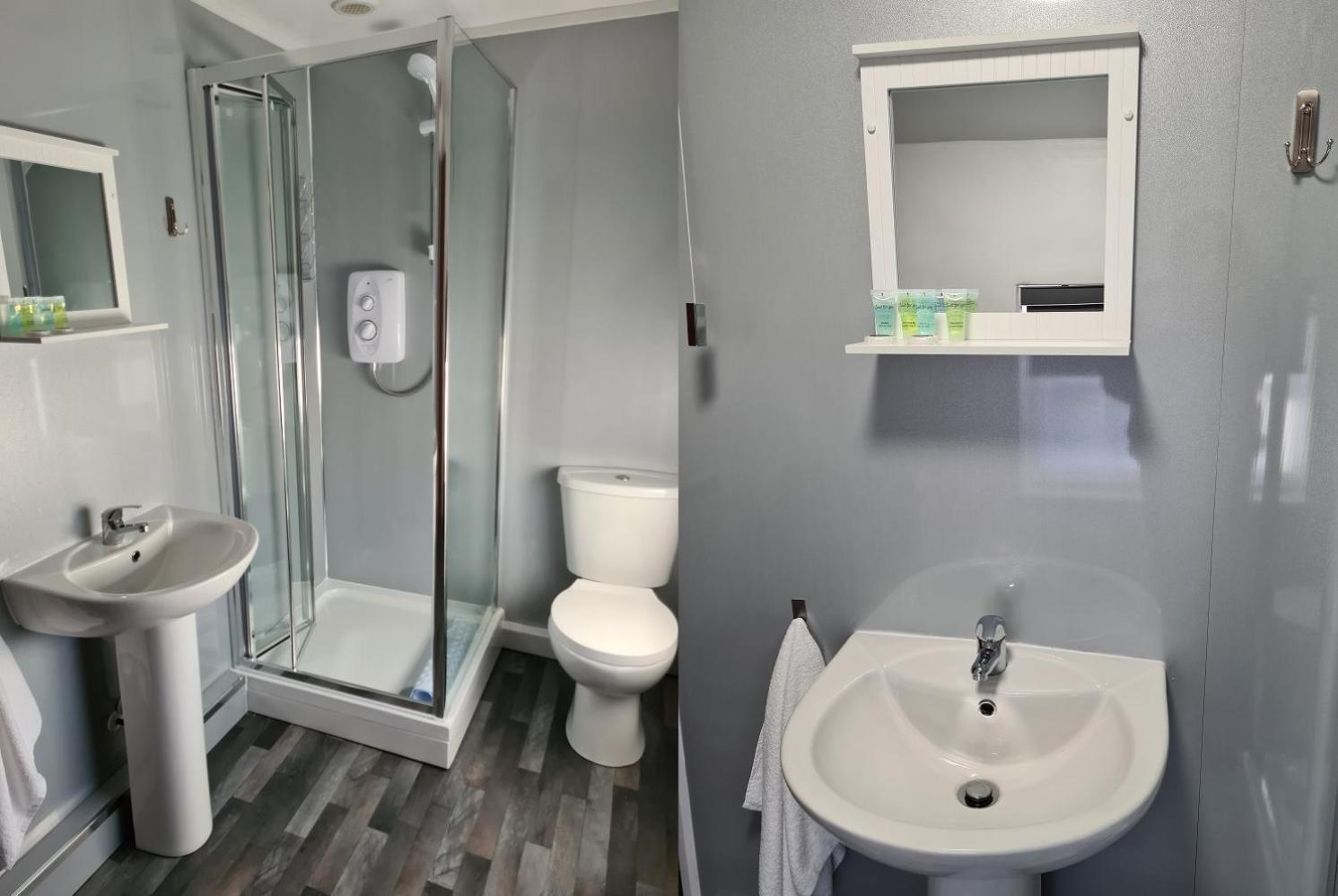 Deluxe Single Room photo 3
