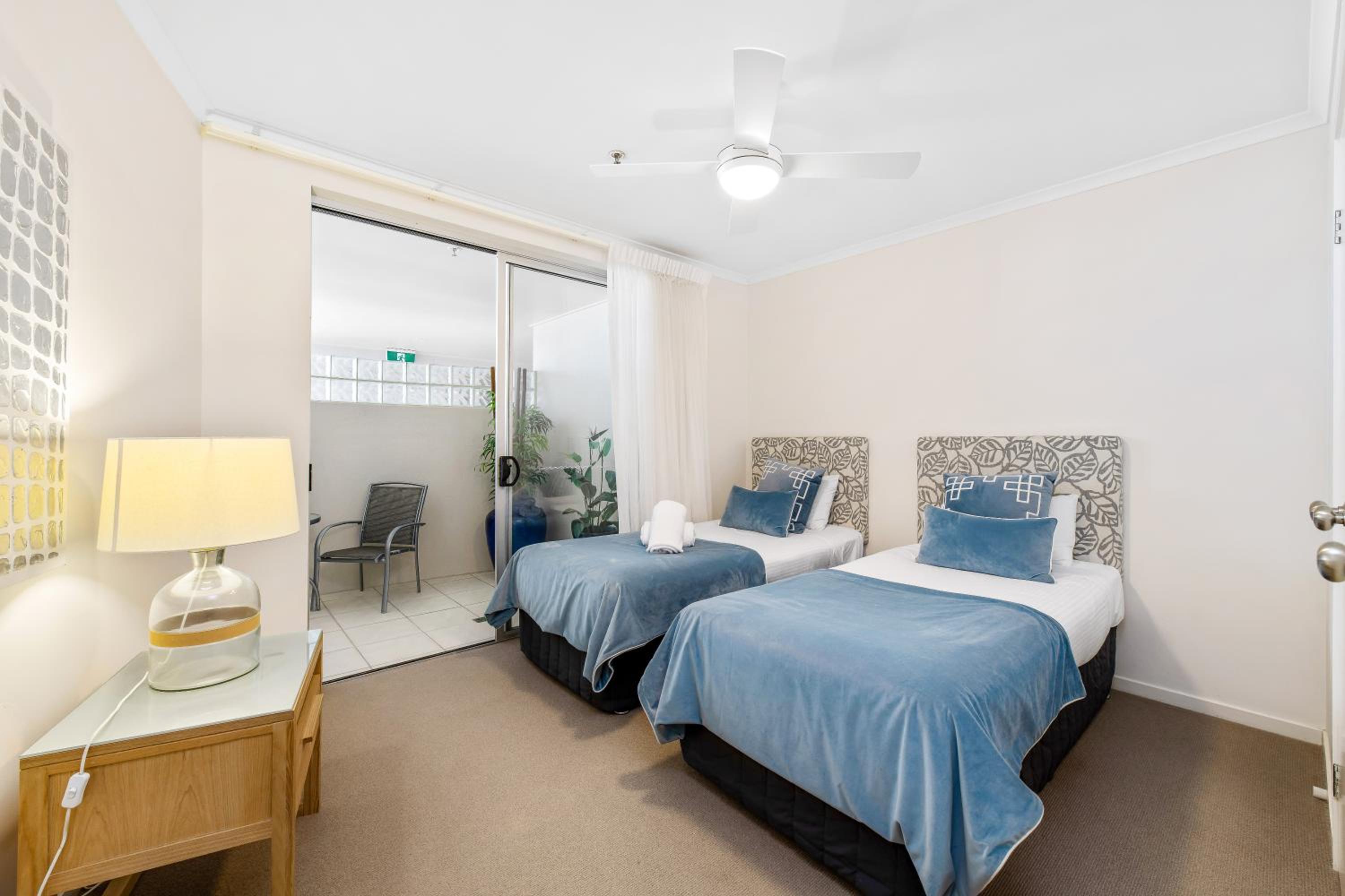 Three-Bedroom Apartment With Water View photo 2