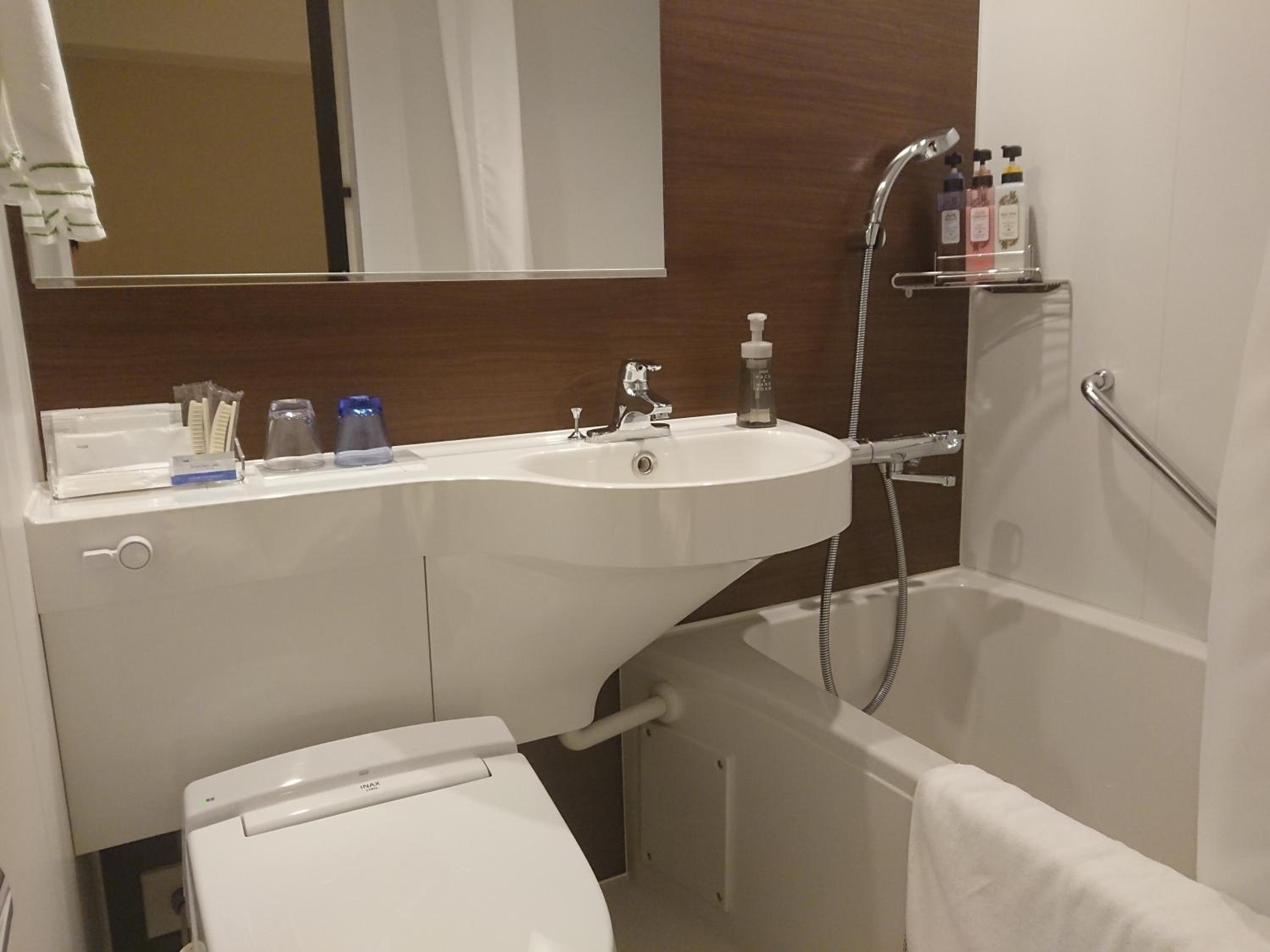 Economy Double Room photo 2