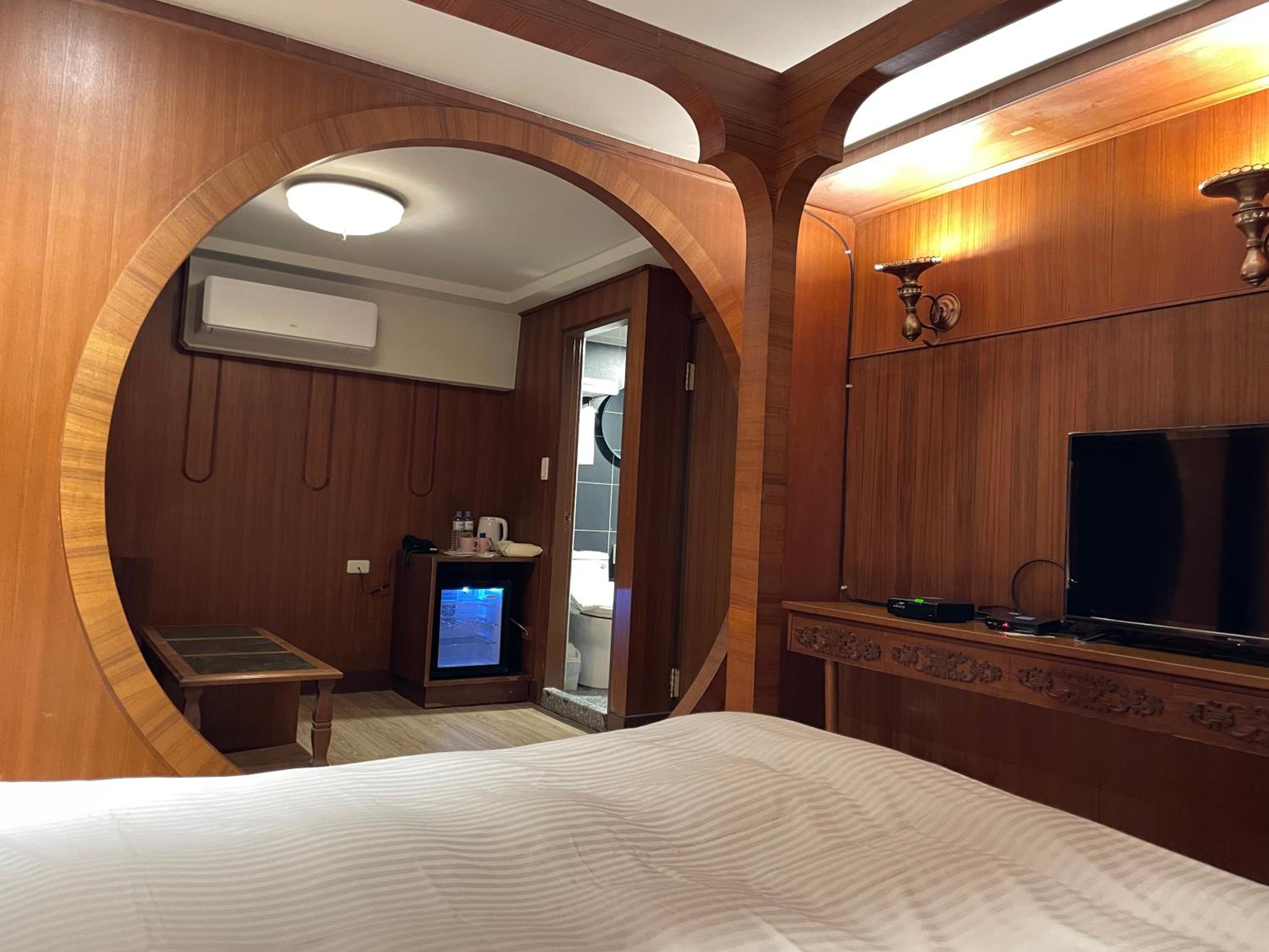 Deluxe Double Room with Bath