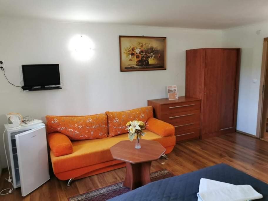Deluxe Double Room with Extra Bed photo 2