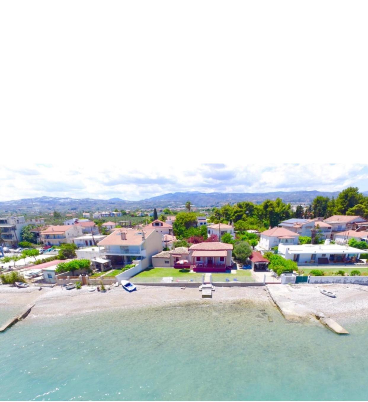 Villa - Beach Front - Photo 41