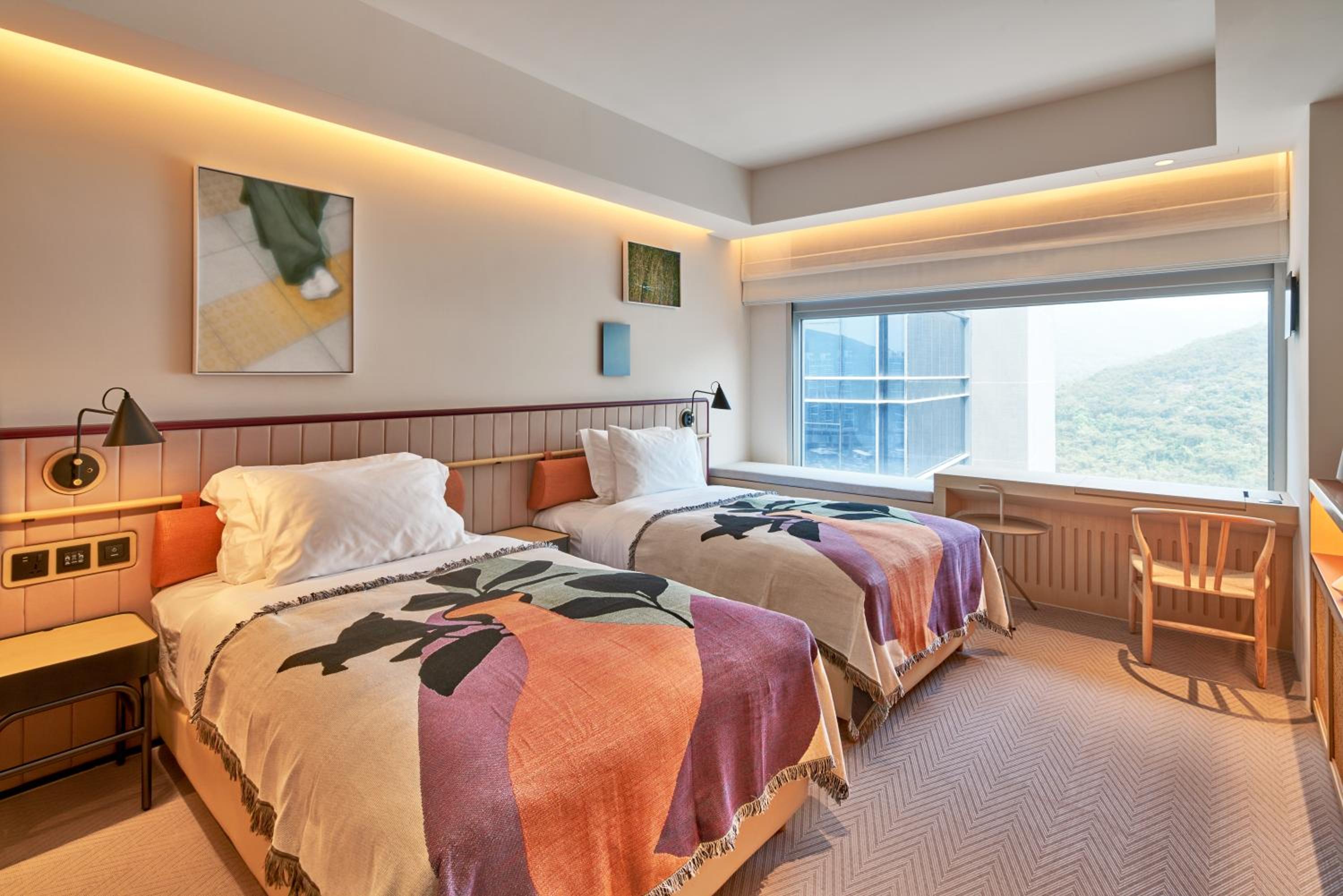 City Signature Twin Room