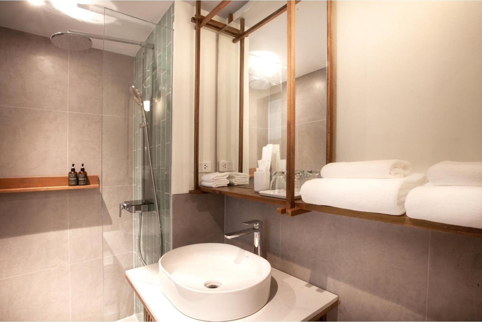 Deluxe Stay - Photo 4