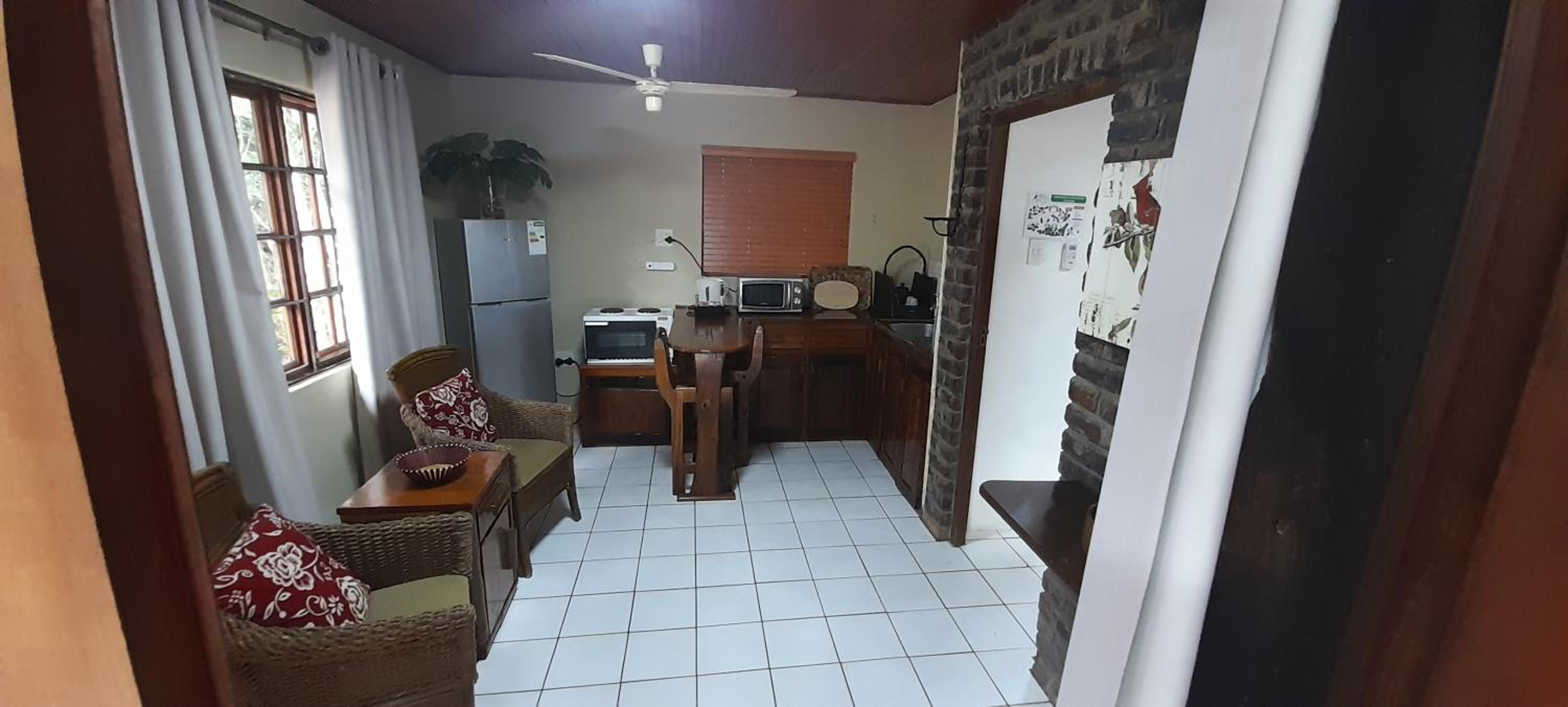 One-Bedroom Chalet - Photo 5