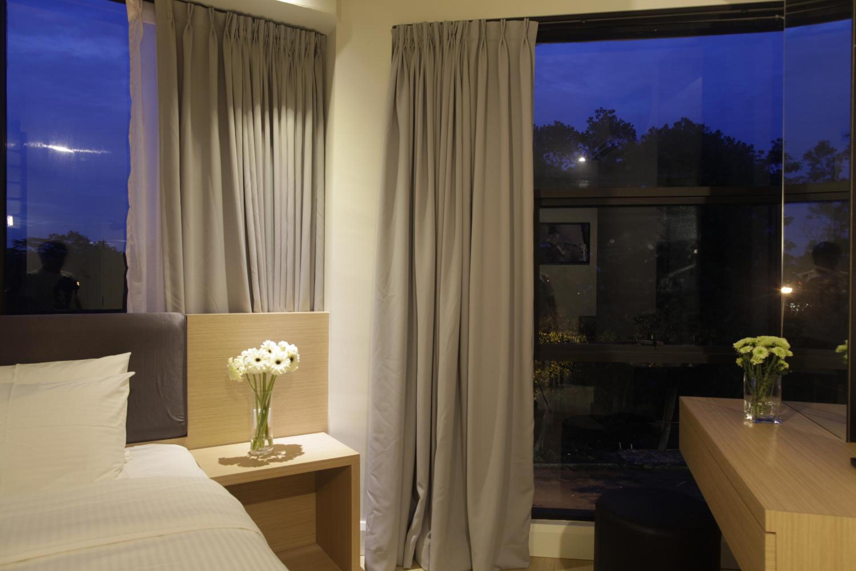Executive Suite photo 2