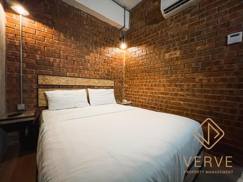 Deluxe Double Room - Photo 1