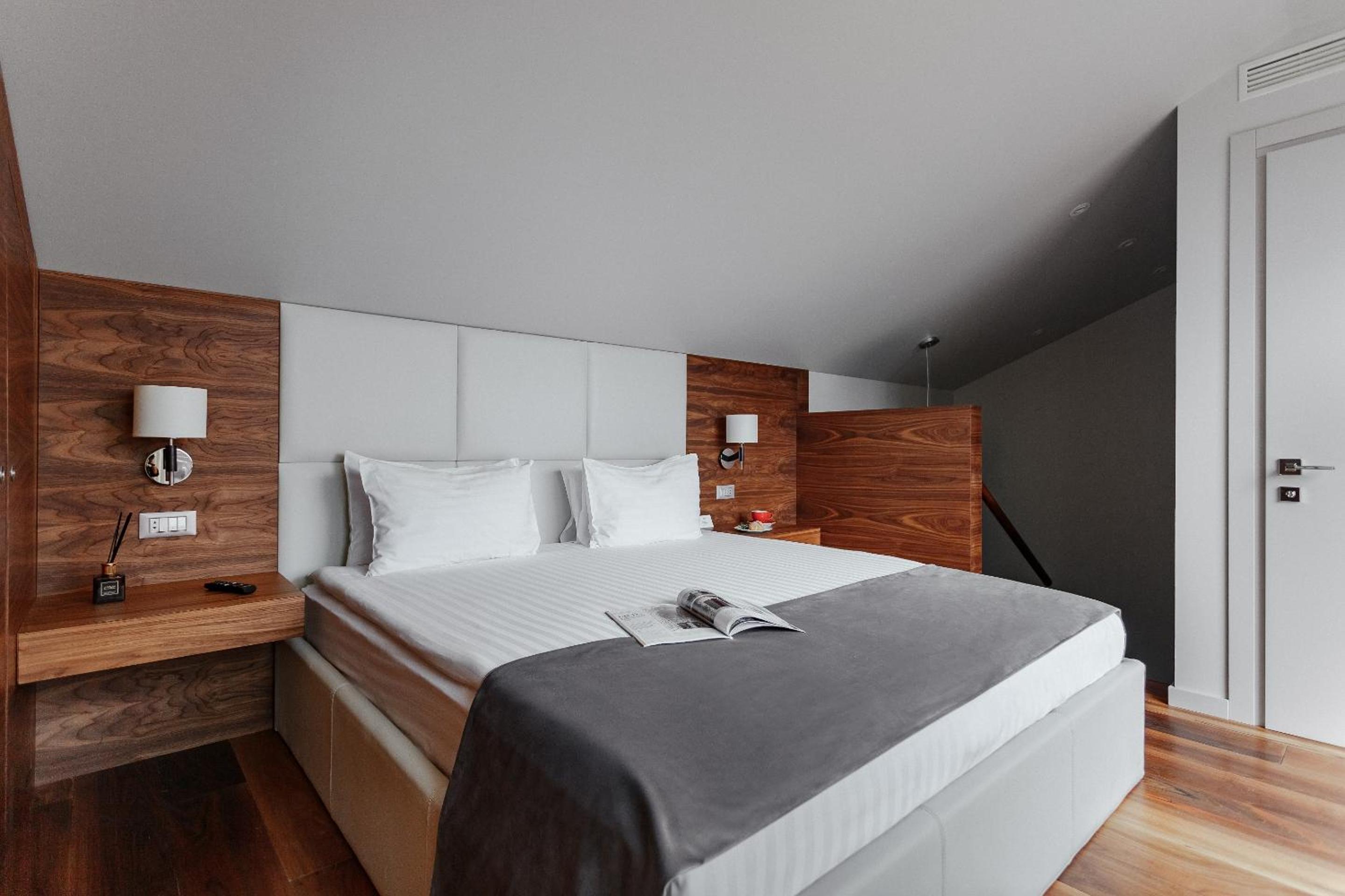 Suite with Terrace photo 2