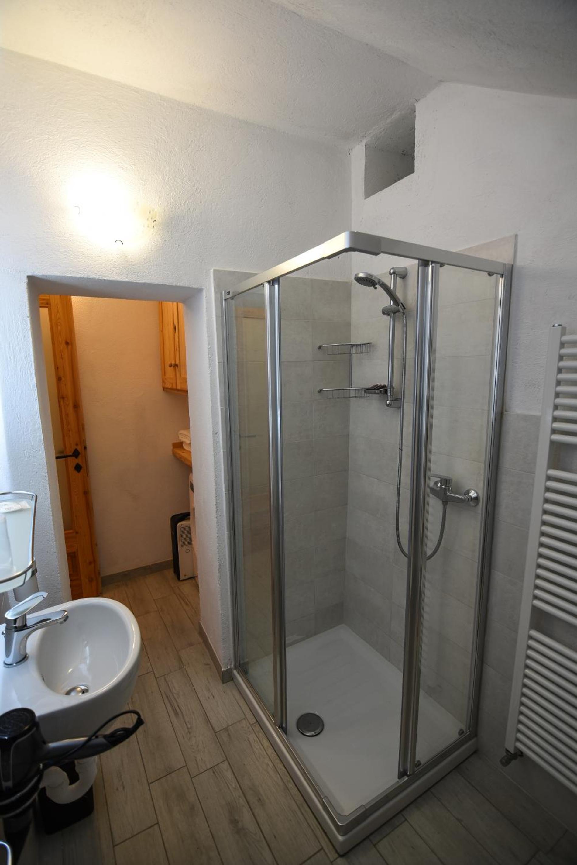 Family Studio - Photo 3
