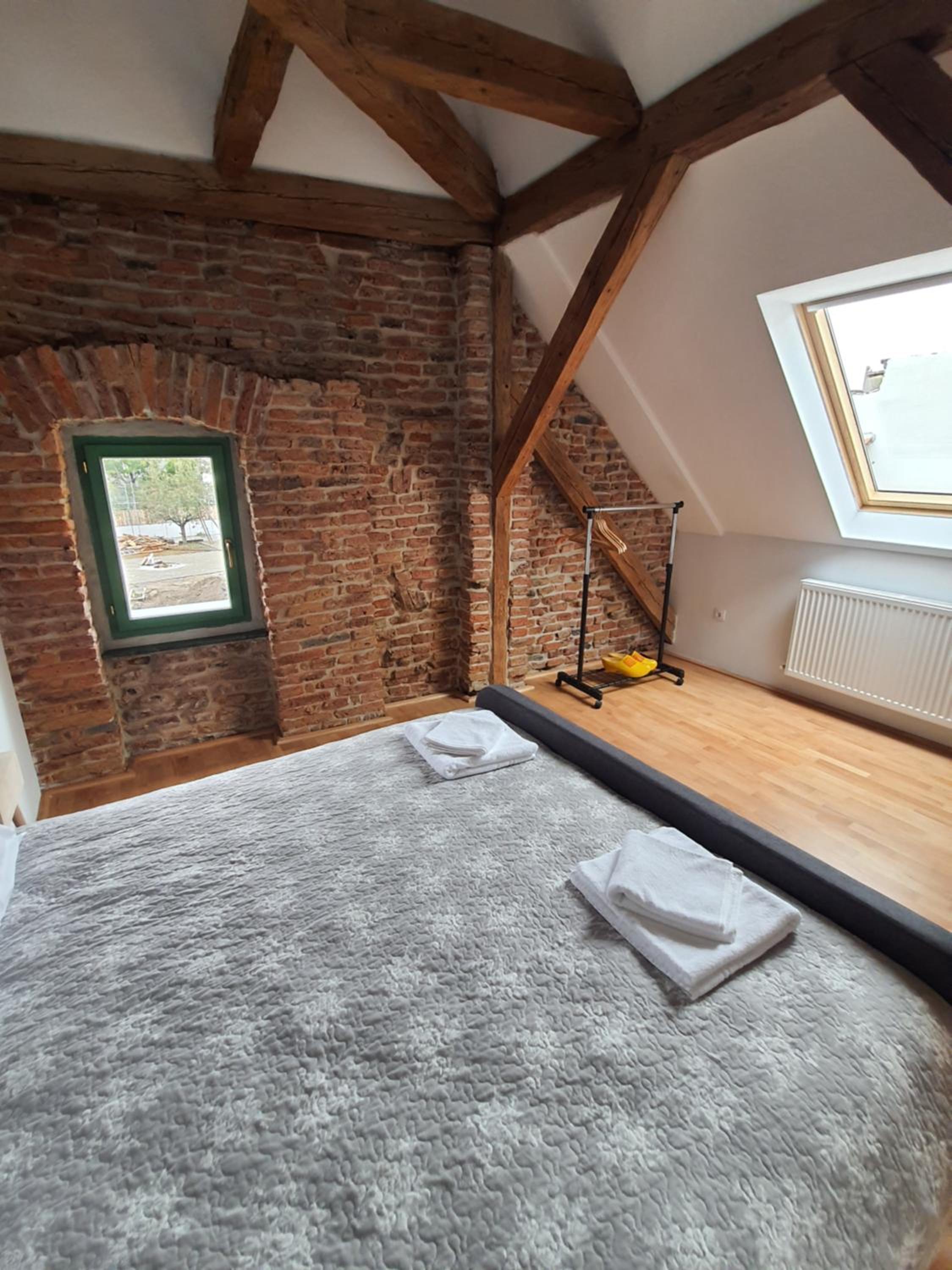 Two-Bedroom Apartment - Photo 4