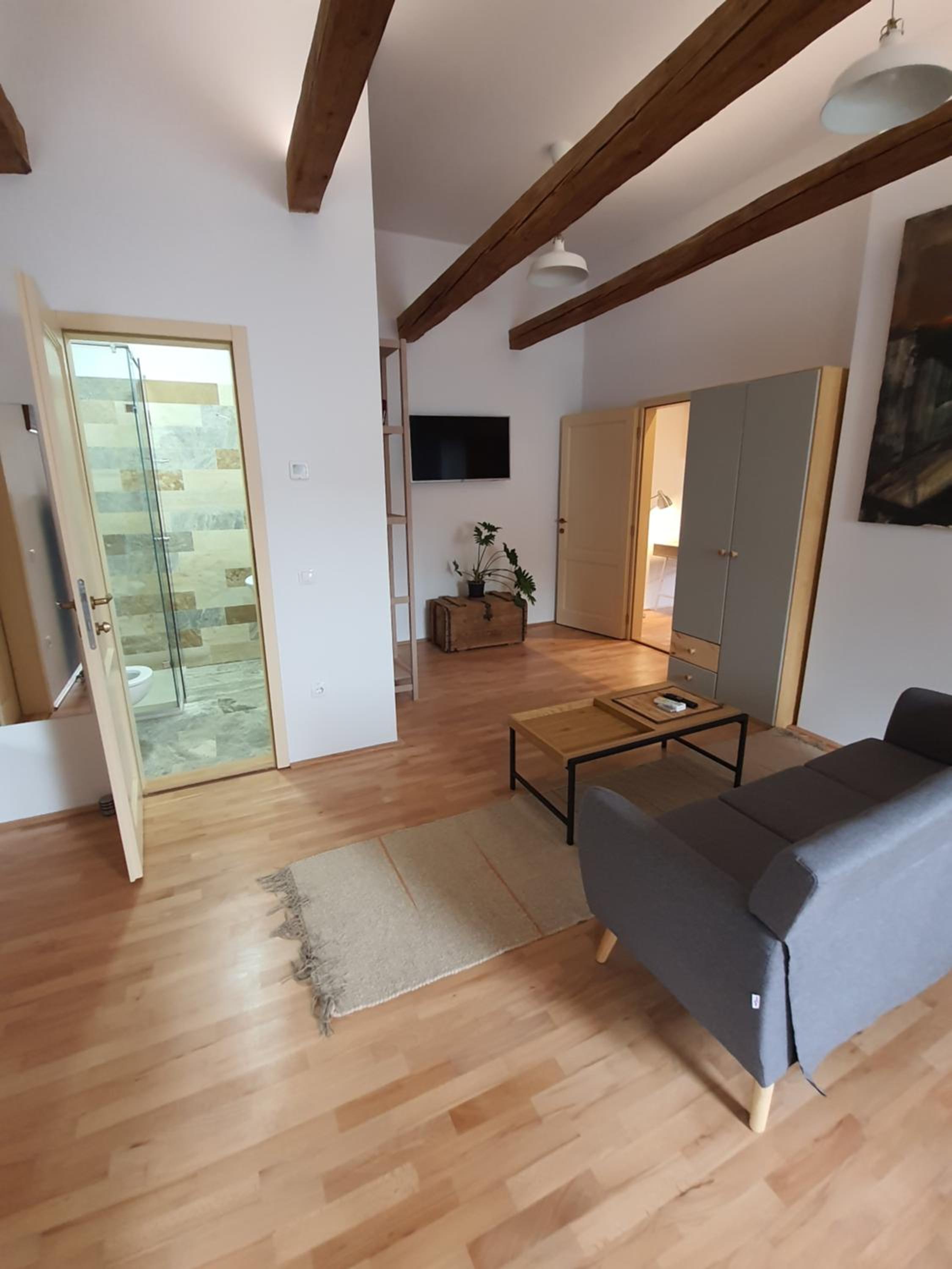 Two-Bedroom Apartment - Photo 3