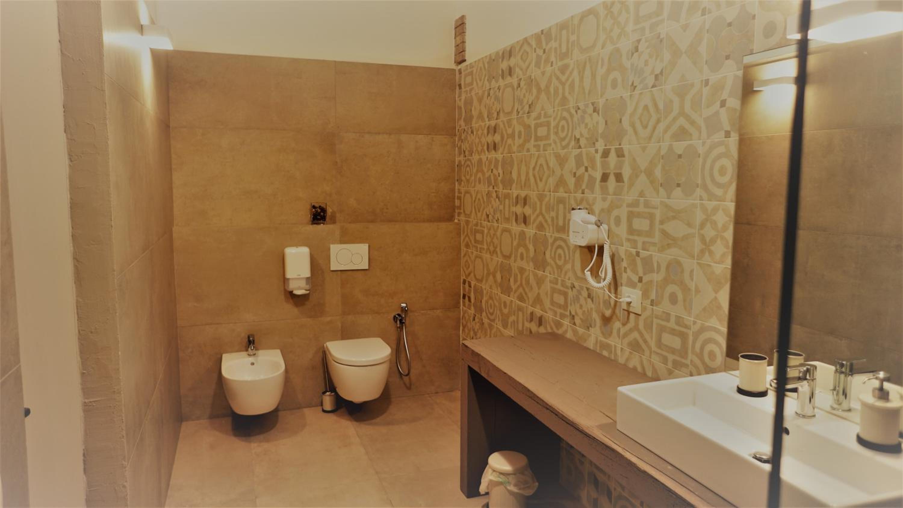 Comfort Quadruple Room - Photo 4