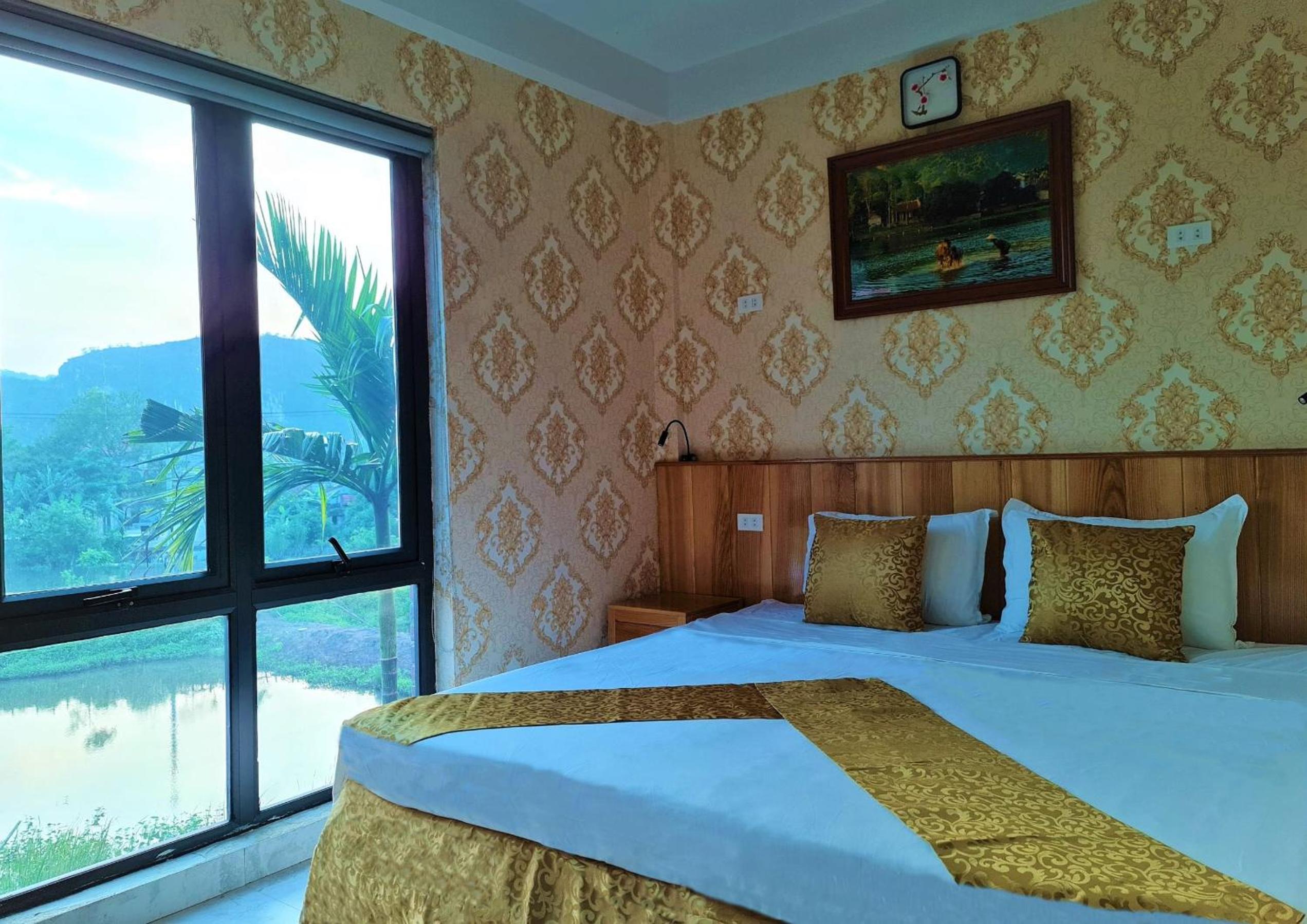 Deluxe Twin Room photo 3