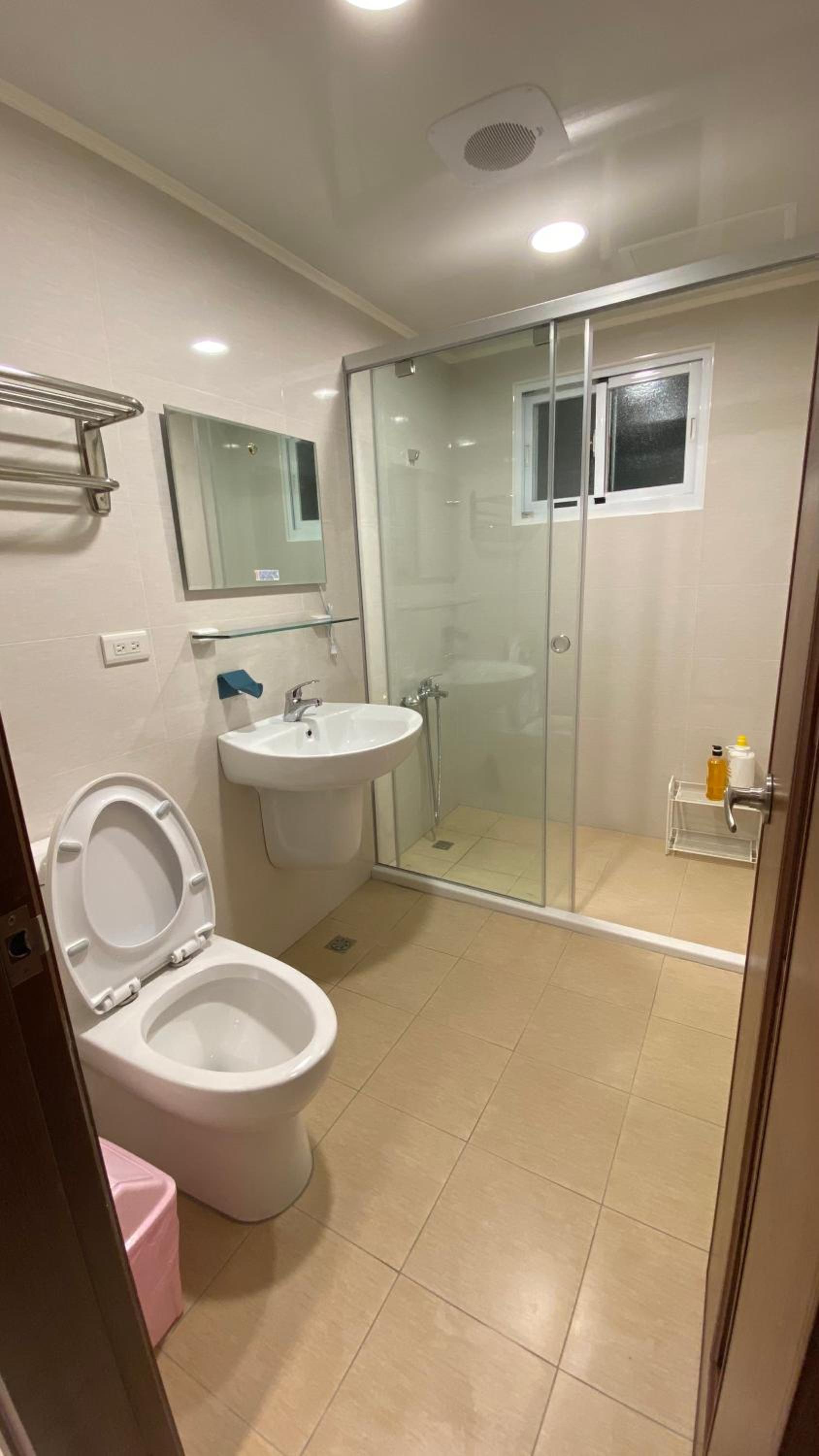 Double Room with Private Bathroom photo 3
