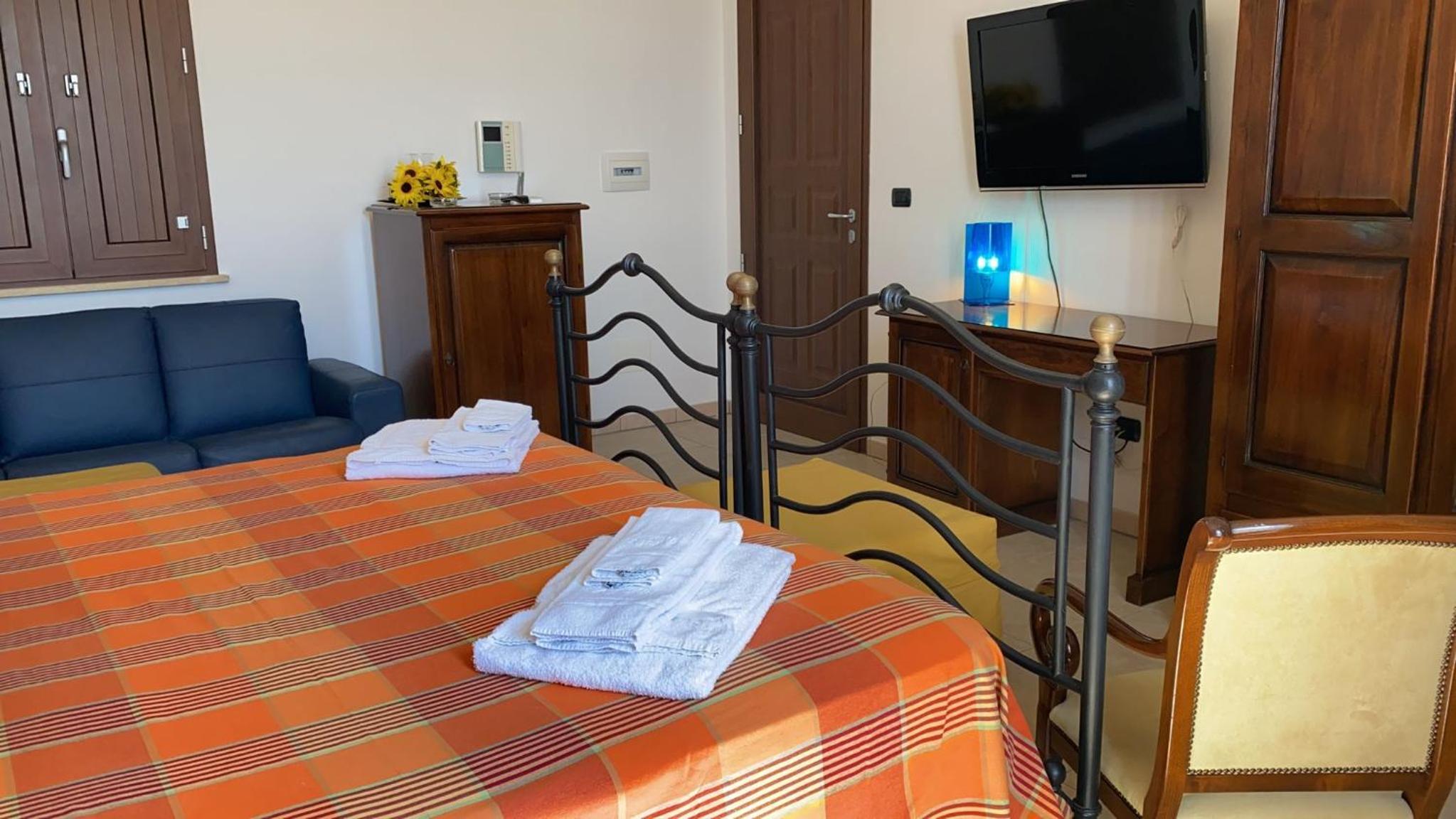 Quadruple Room With Terrace photo 3