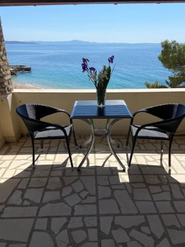 Studio Apartment with Sea View