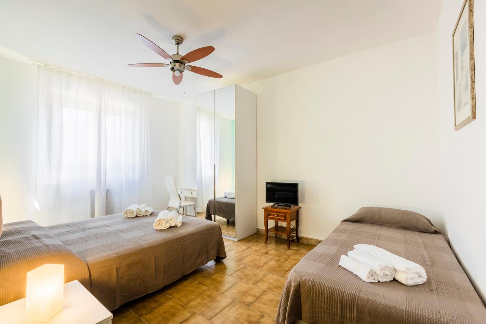 Three-Bedroom Apartment photo 1