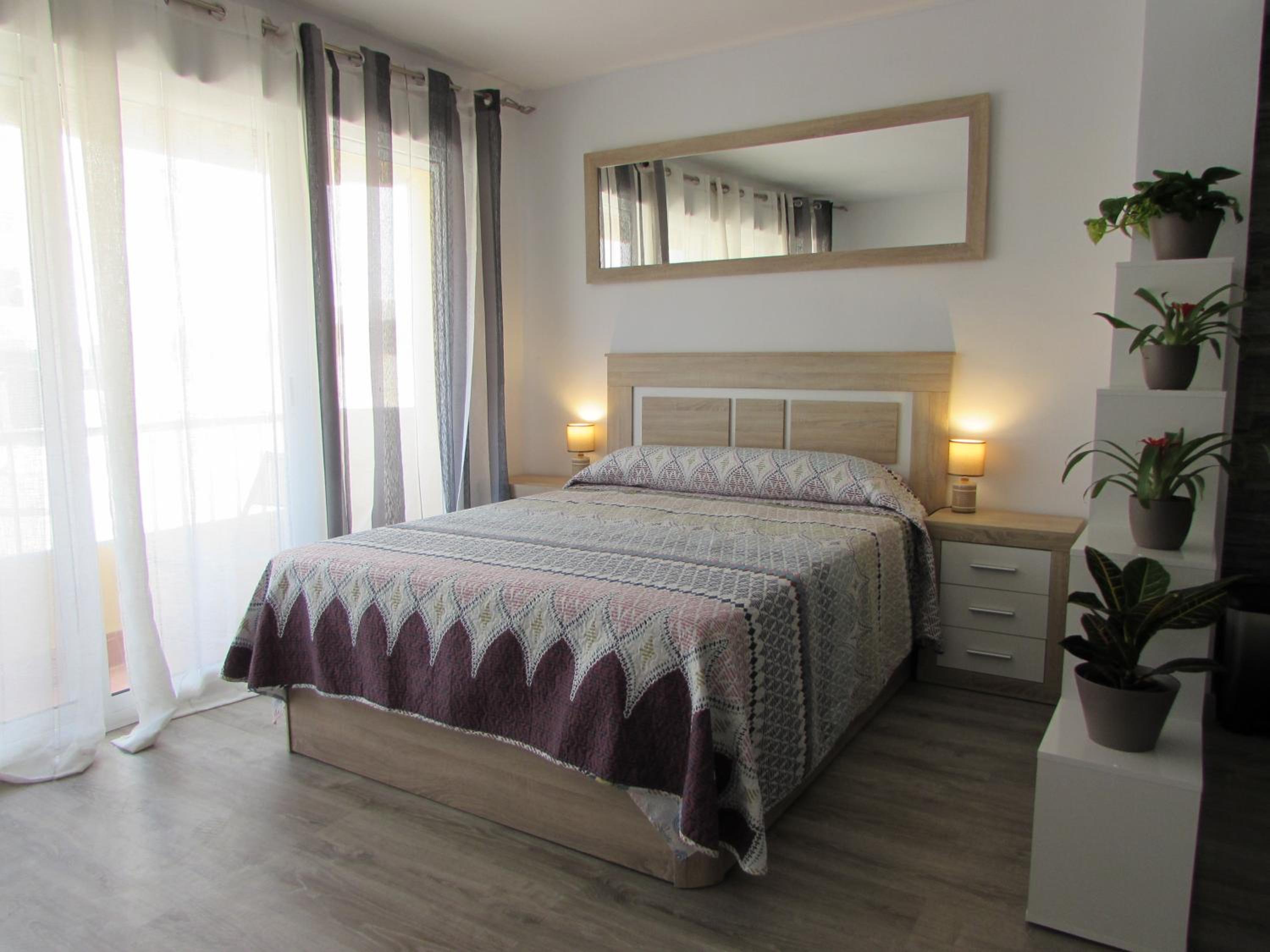 One-Bedroom Apartment - Photo 1