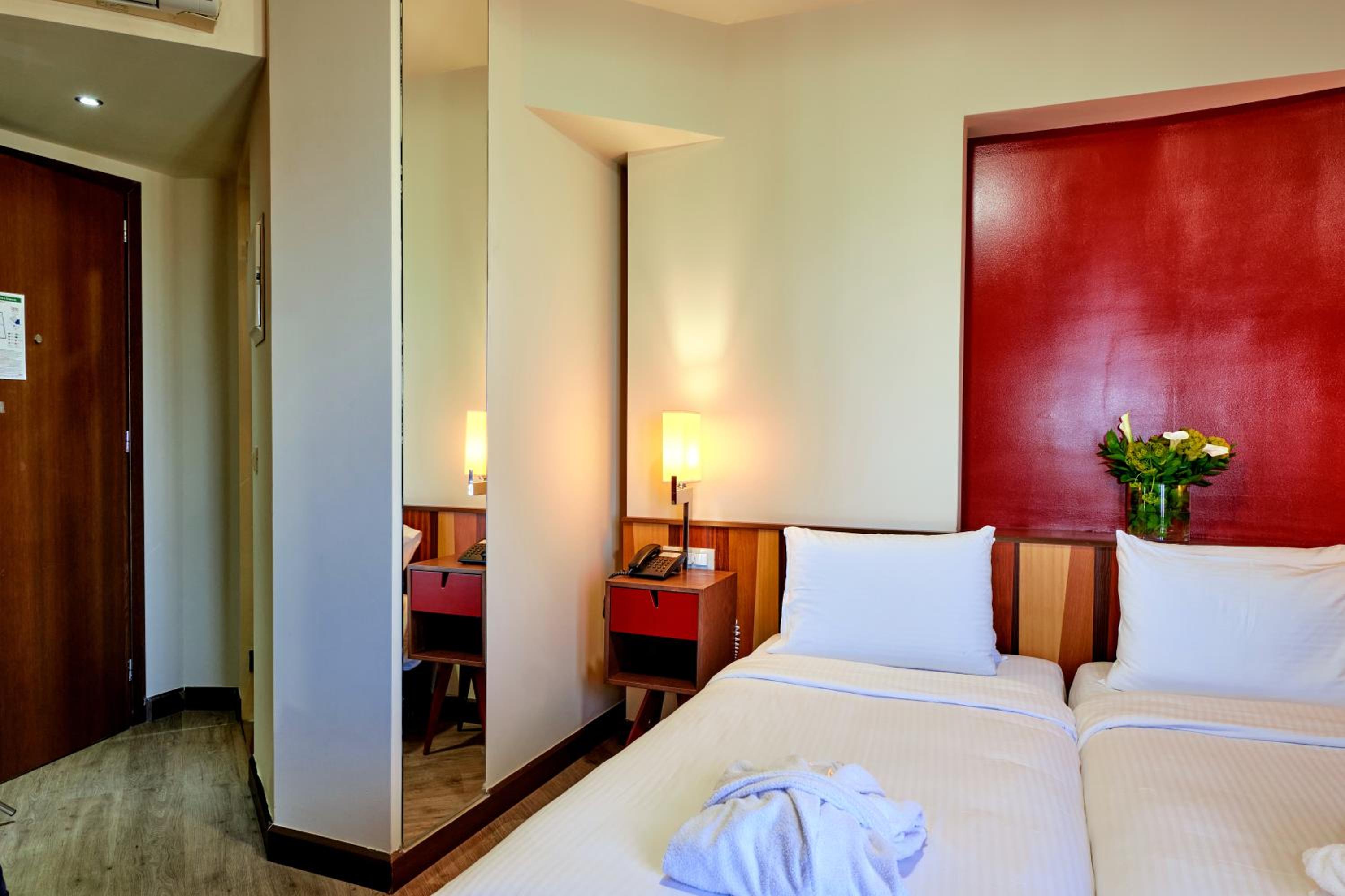 Triple Room with City View photo 2