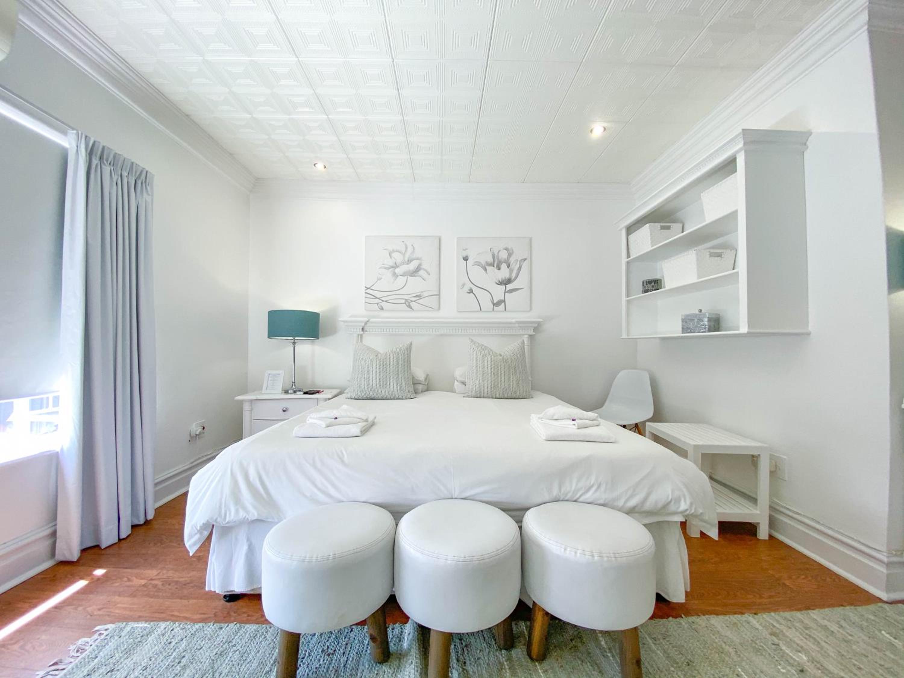 Deluxe Room - Photo 3