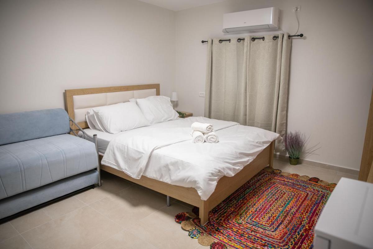 Double Room with Mountain View - Photo 1